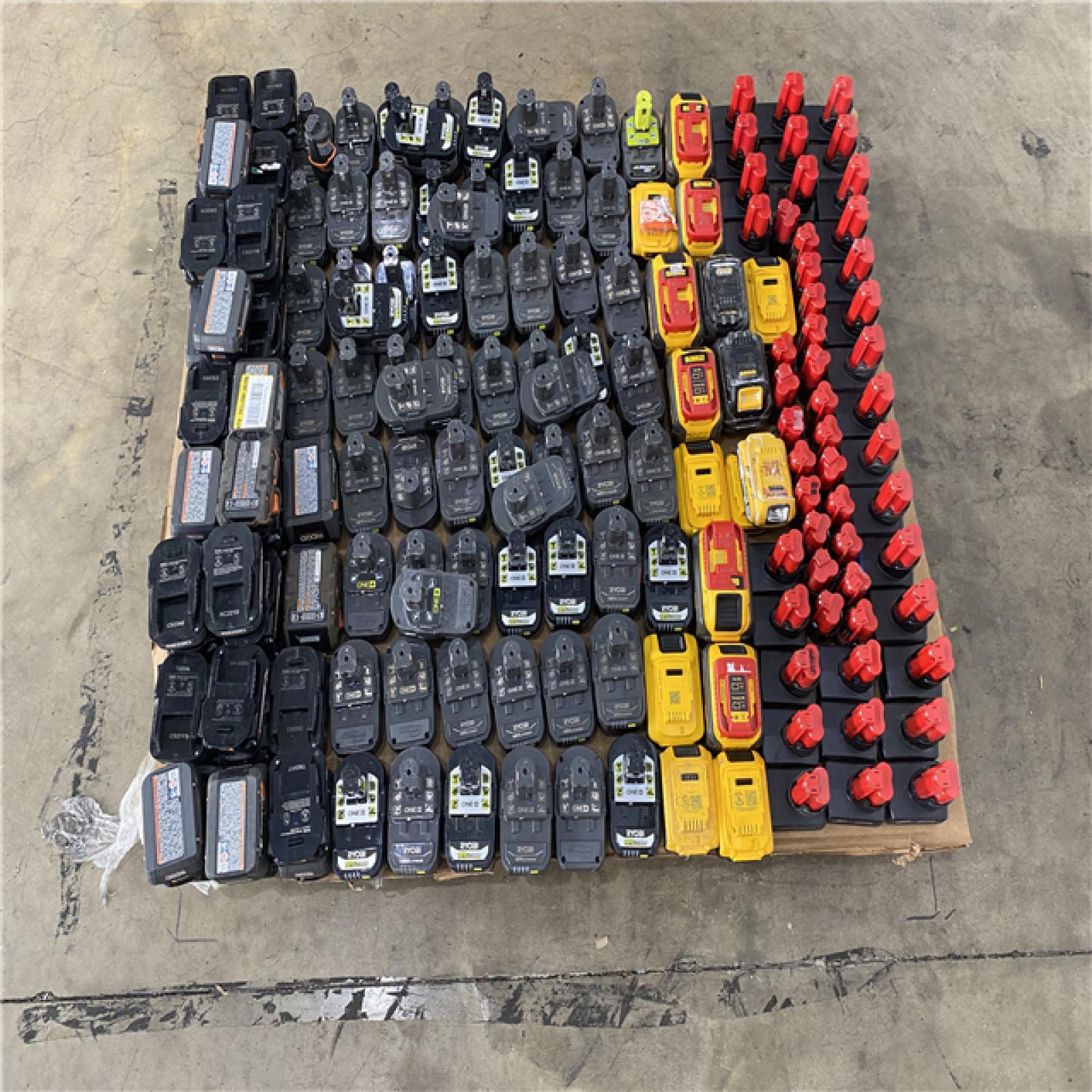 Houston Location - AS-IS Tool Pallet batteries