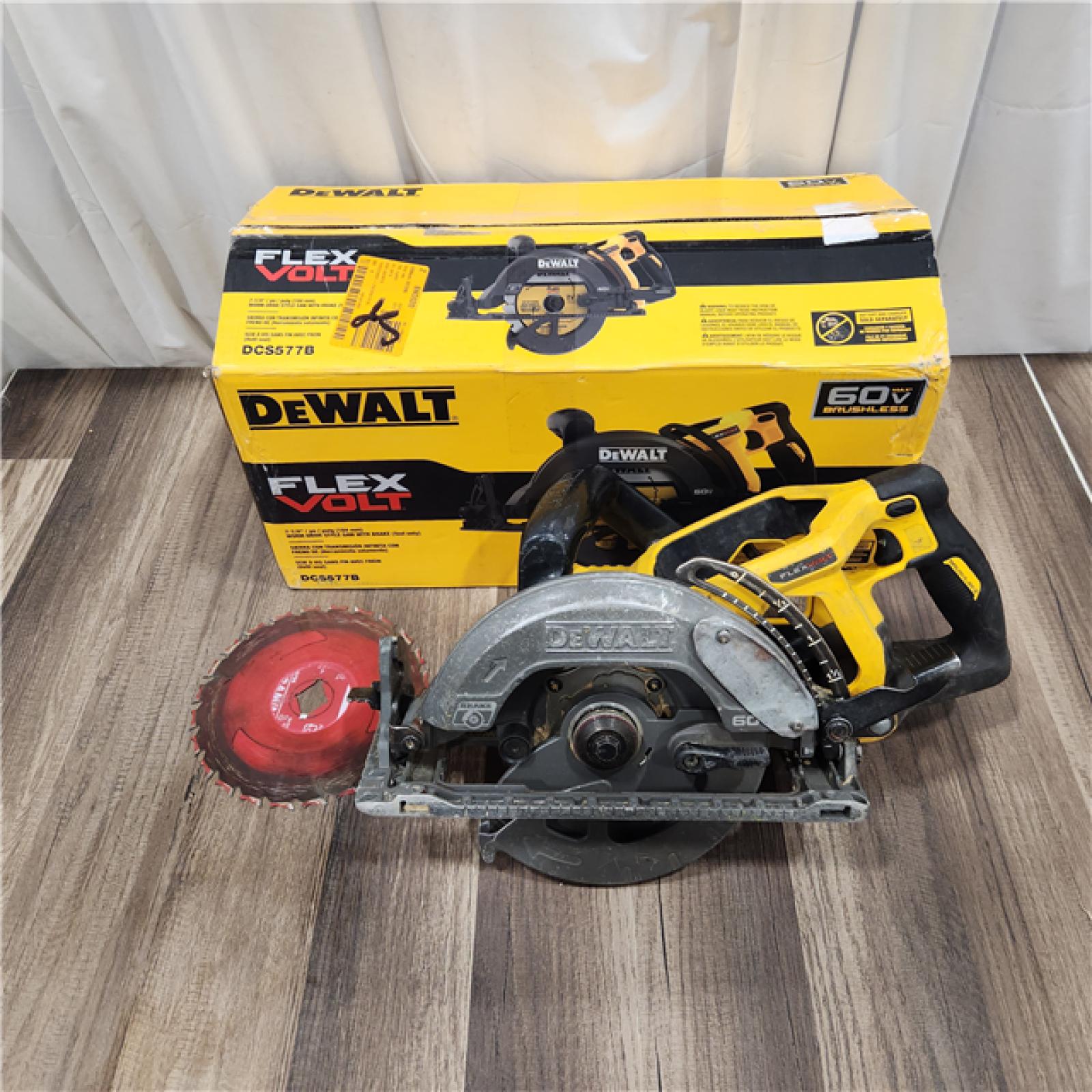 AS IS DEWALT FLEXVOLT 60V MAX Cordless Brushless 7-1/4 in. Wormdrive Style Circular Saw (Tool Only)