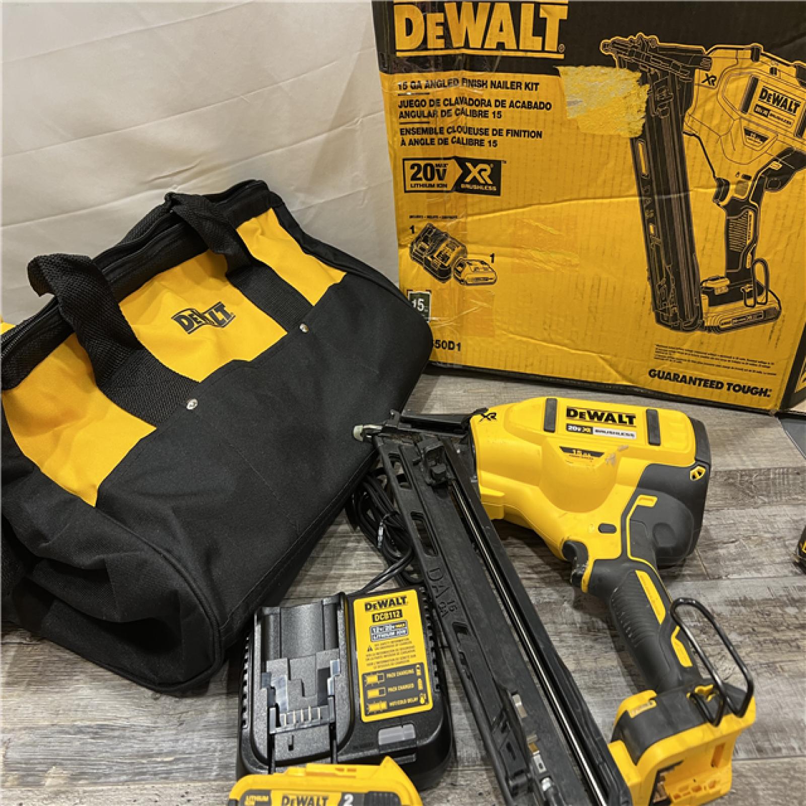 AS-IS DEWALT 20V MAX XR 15 Ga. Cordless 34 Deg Nailer 20 V