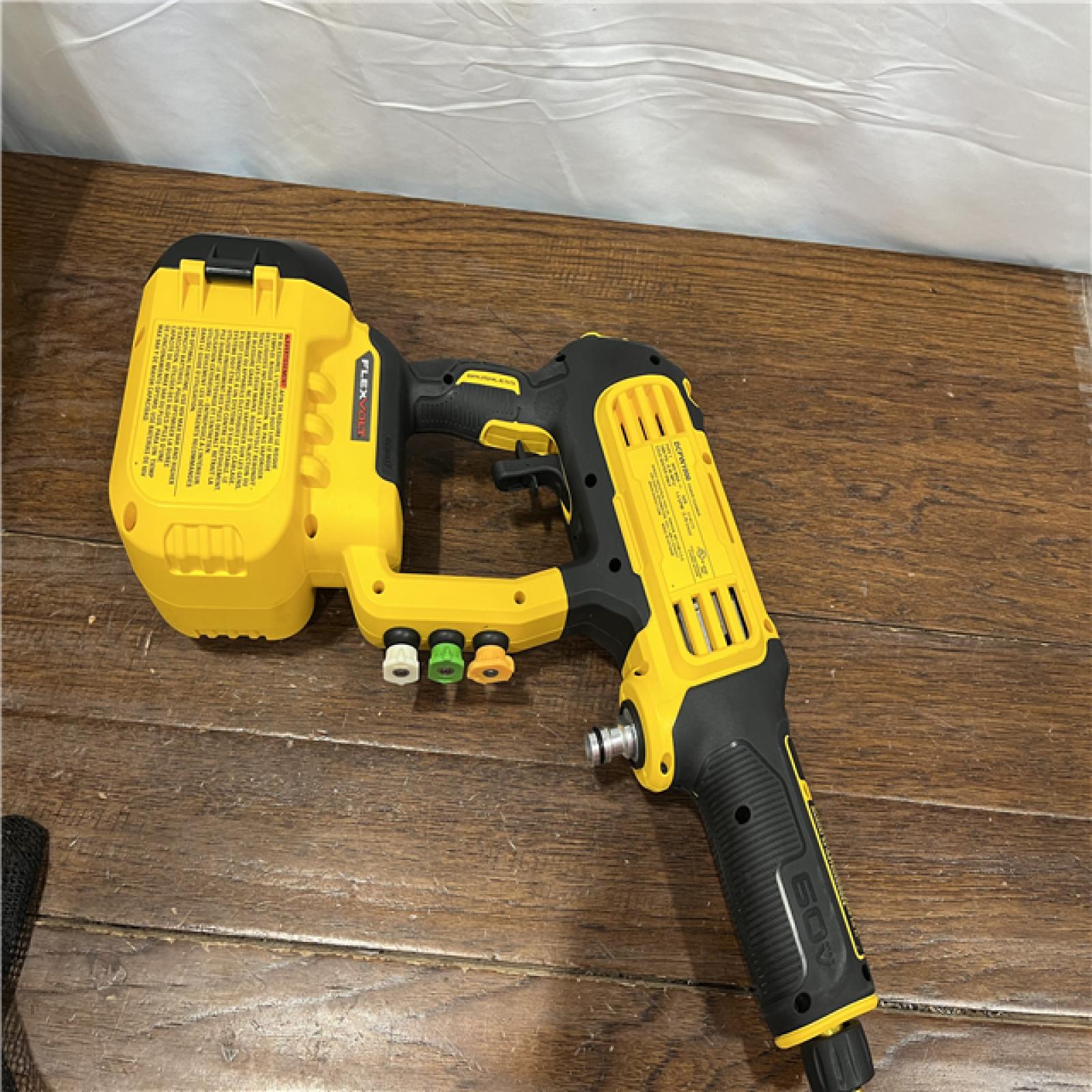 AS-ISDEWALT FLEXVOLT 60V MAX 1000 PSI 1.0 GPM Cold Water Cordless Battery Power Cleaner (Tool Only)