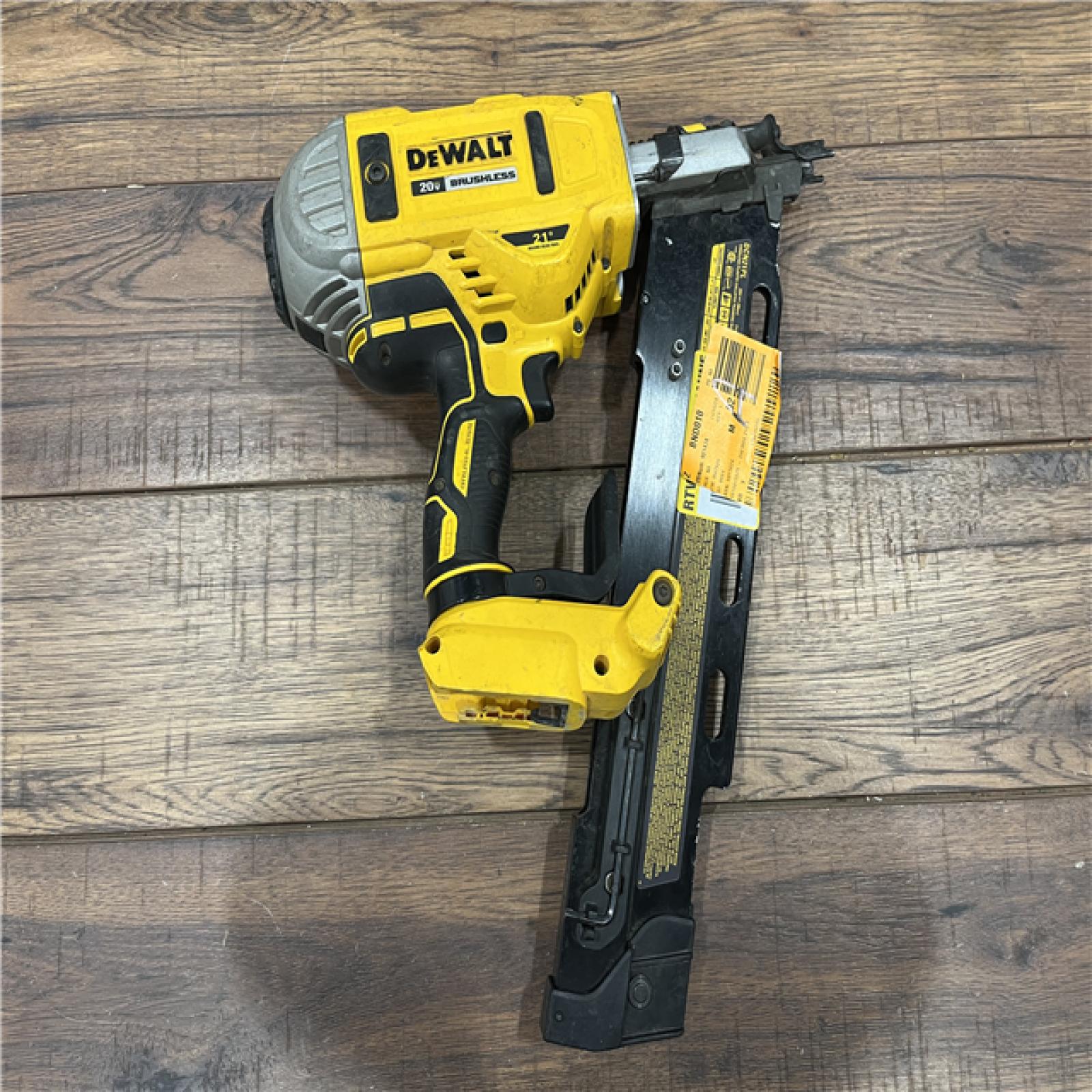 AS-IS DEWALT 20V MAX* 21 Degree Plastic Collated Cordless Framing Nailer with Two 4Ah Lithium Ion Batteries, Charger, and Kit Bag ( TOOL ONLY )