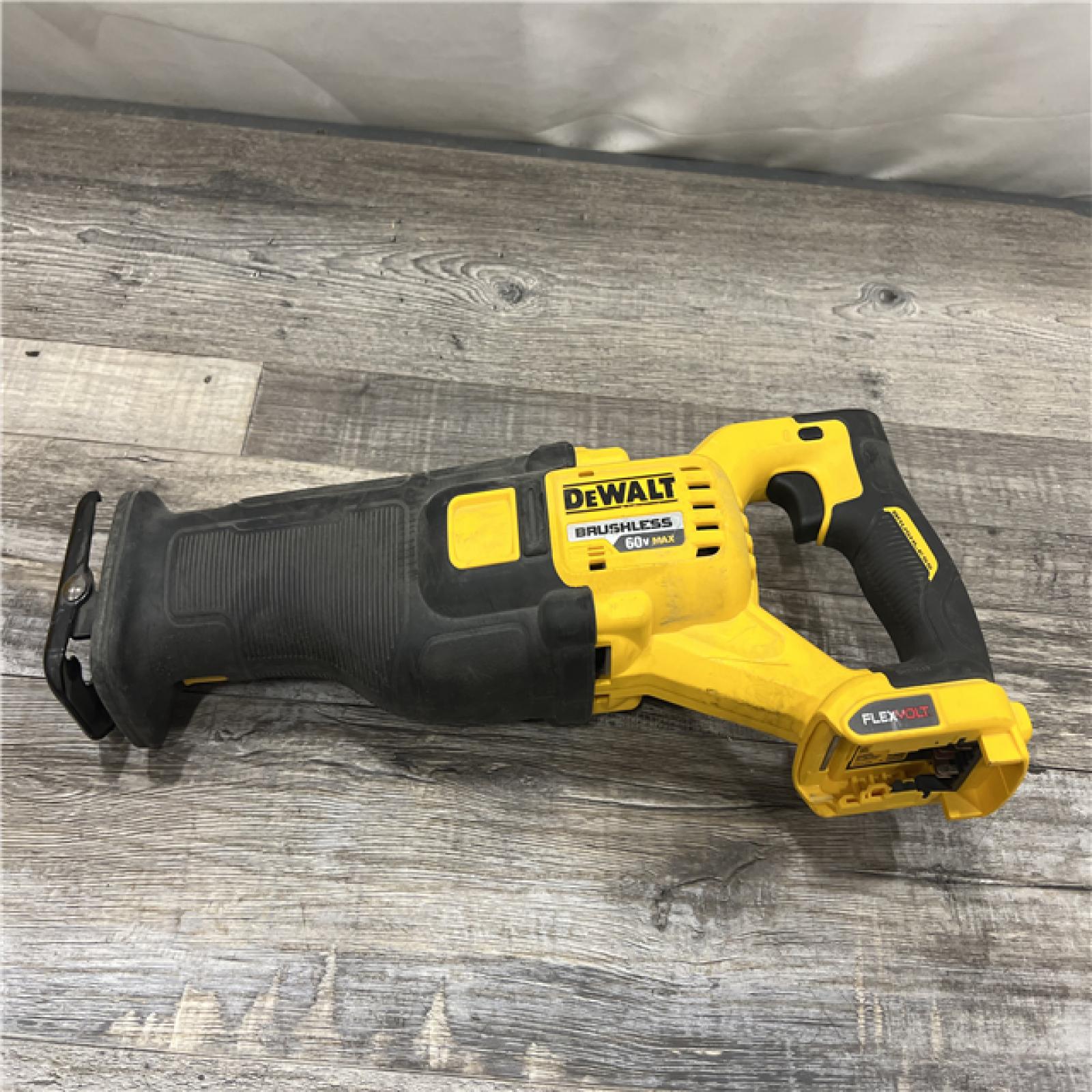 AS-IS DeWalt DCS389B FLEXVOLT 60V MAX Cordless Brushless Reciprocating Saw (Tool-Only)