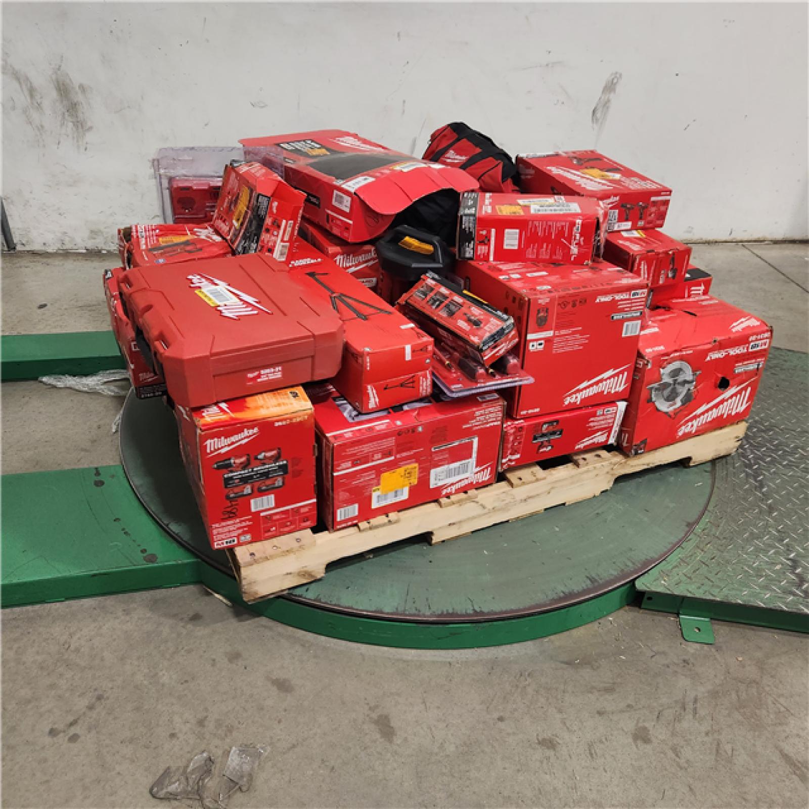 Dallas Location - As-Is MILWAUKEE Tool Pallet