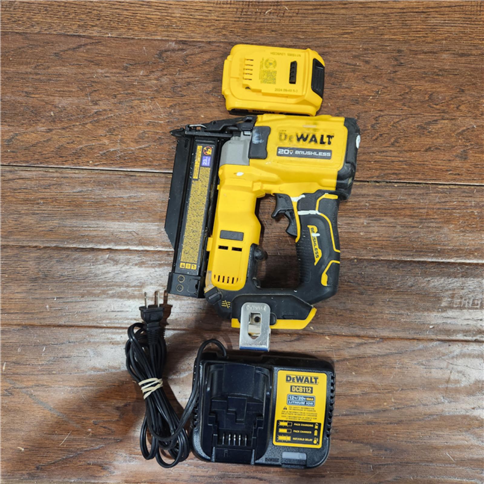 AS-IS ATOMIC 20V MAX Lithium Ion Cordless 23 Gauge Pin Nailer Kit with 2.0Ah Battery and Charger