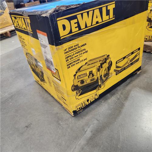 NEW! DEWALT 13 2 Speed 3-Knife Thickness Planer