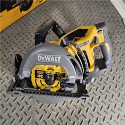 HOUSTON LOCATION - AS-IS DEWALT FLEXVOLT 60V MAX Cordless Brushless 7-1/4 in. Wormdrive Style Circular Saw (Tool Only)