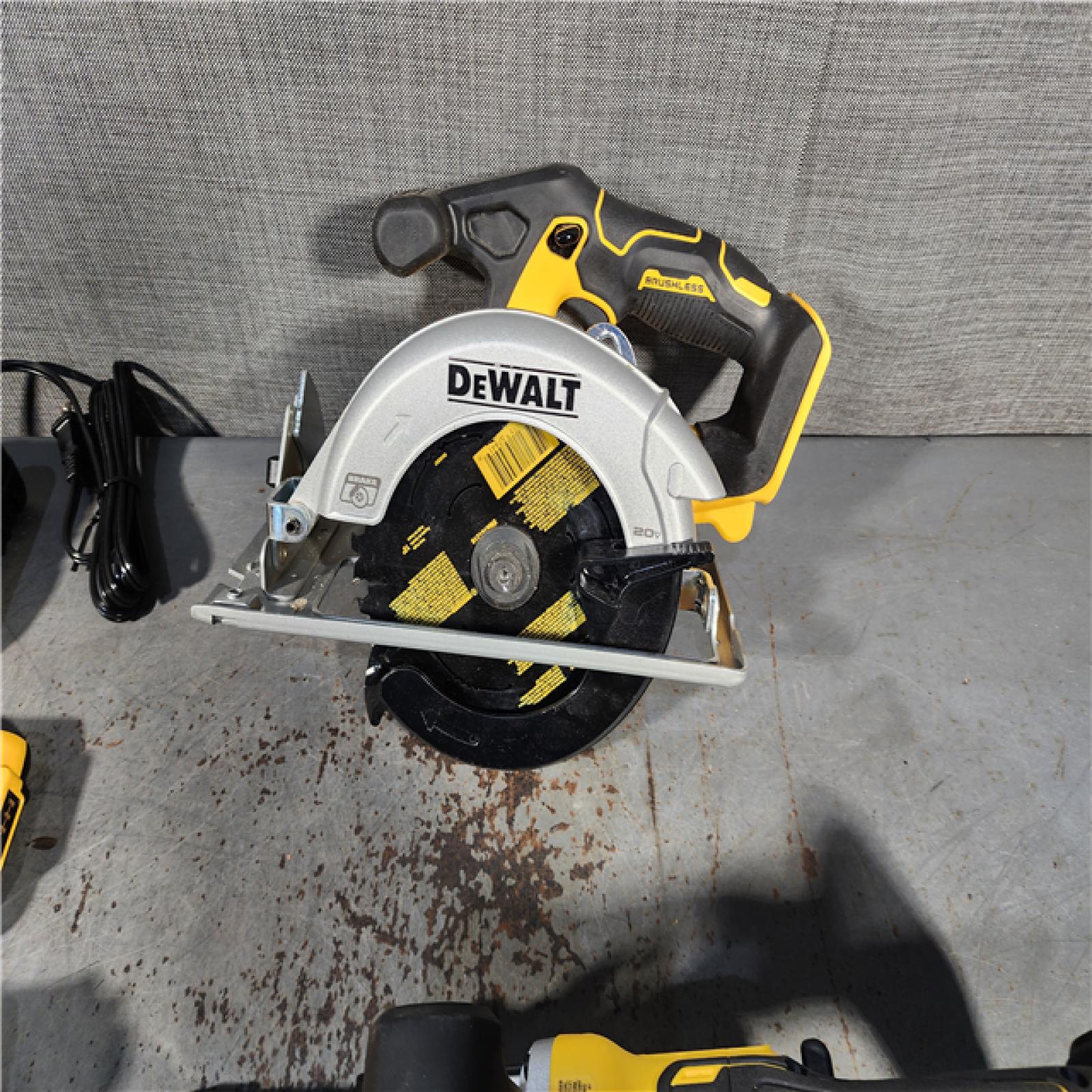 HOUSTON LOCATION - AS-IS DEWALT 4 TOOL COMBO KIT W/ (2) BATTERY & CHARGER