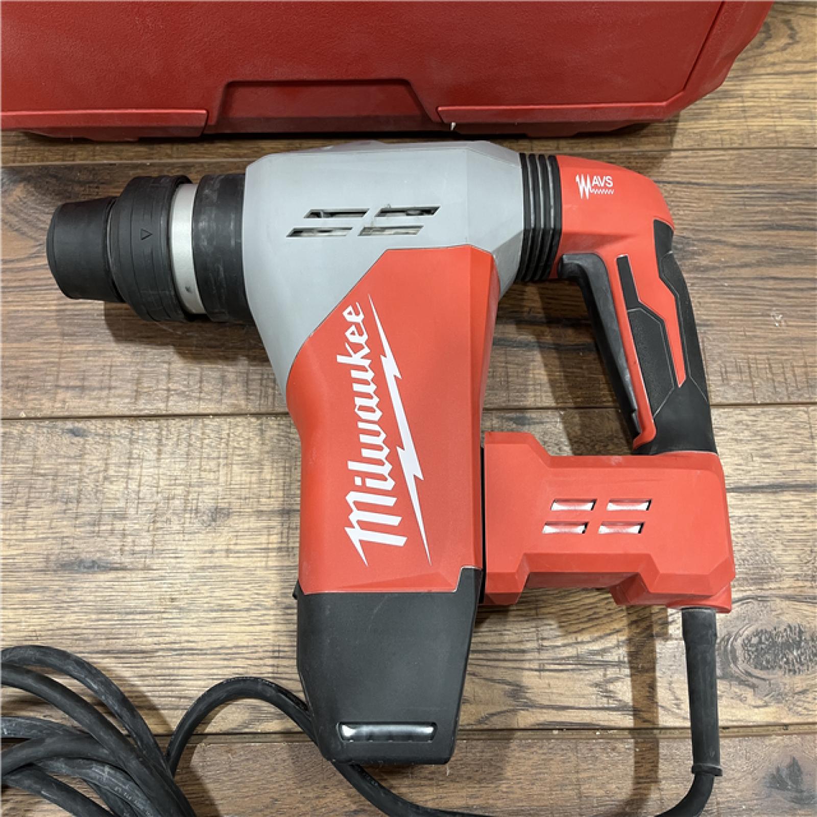 AS-IS MILWAUKEE 1-9/16 in. SDS-Max Rotary Hammer