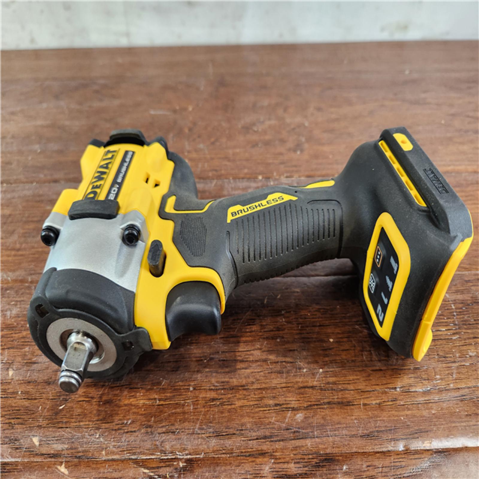 AS-IS DeWalt 20V MAX ATOMIC 3/8 in. Cordless Brushless Compact Impact Wrench (Tool Only)