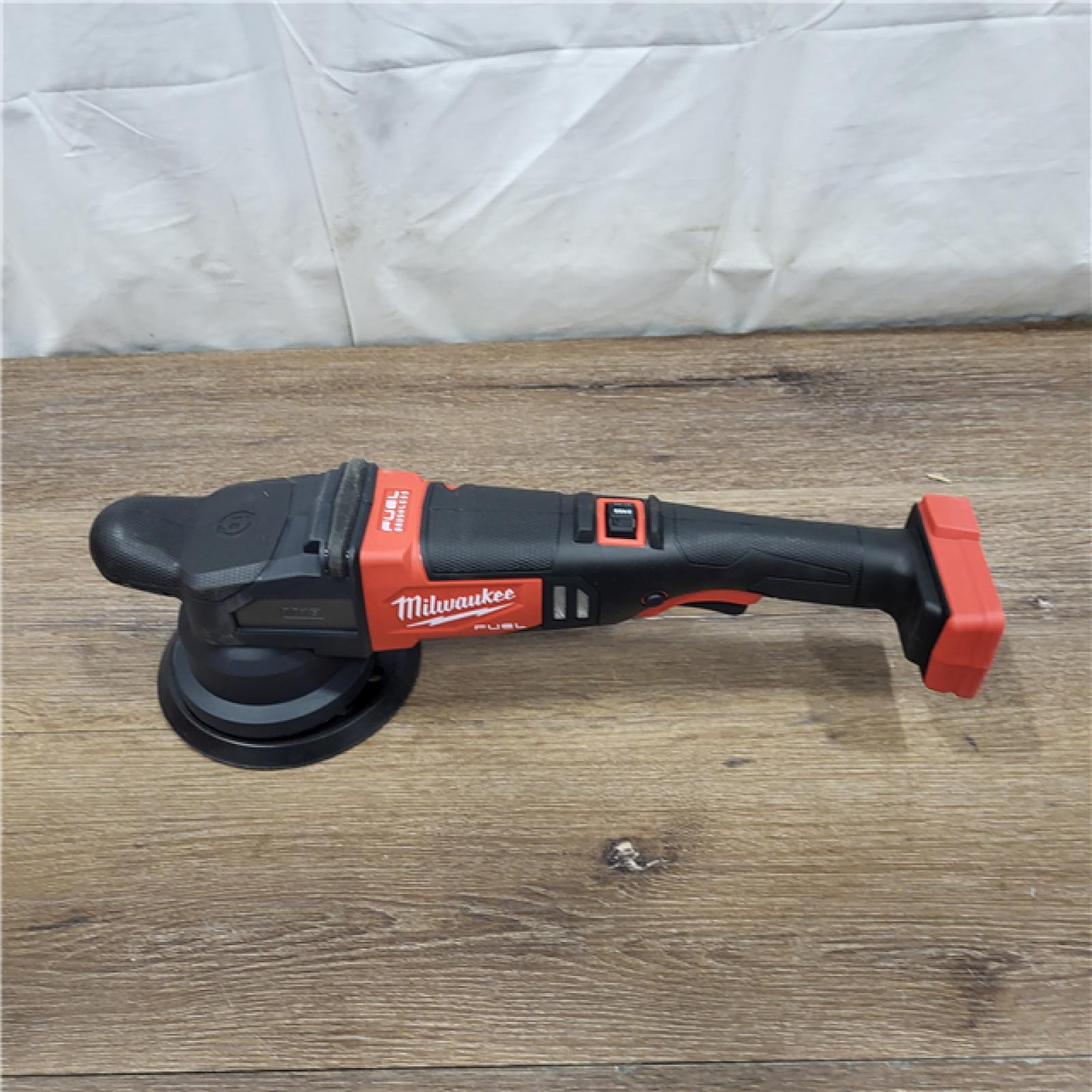 AS-IS Milwaukee 2685-20 18V Brushless Cordless 8 Speed 21MM DA Polisher (Tool Only)