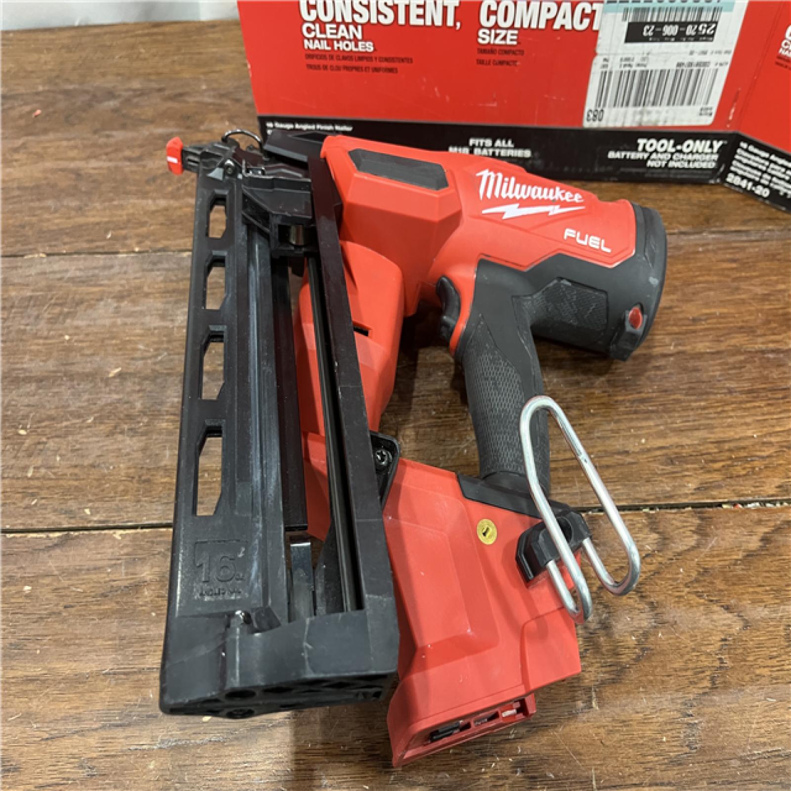 AS-ISMilwaukee 2841-20 18V Cordless Gen II 16 Gauge Angled Finish Nailer (Tool Only)