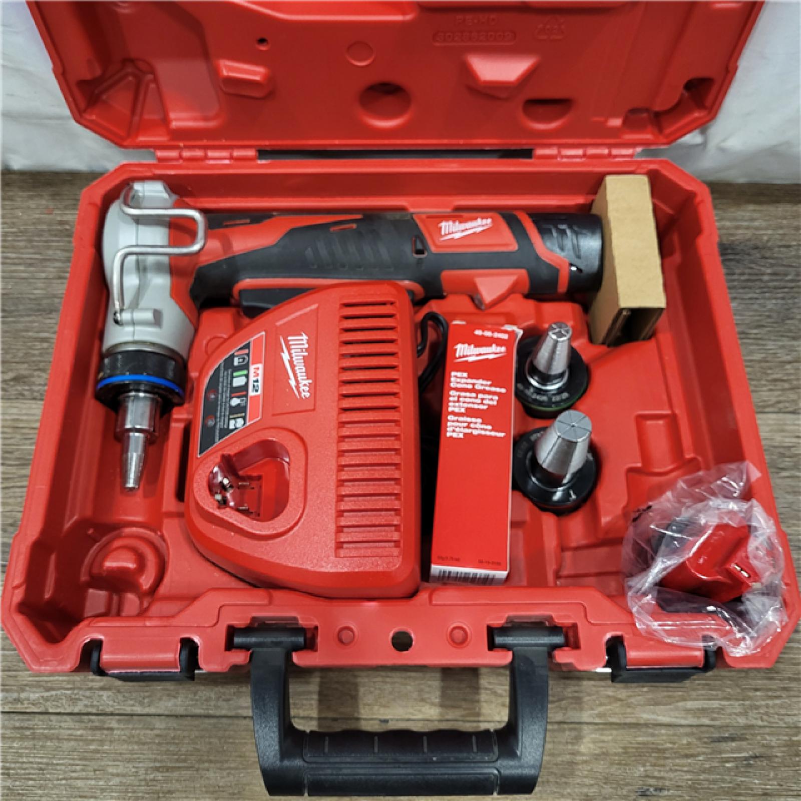 AS-IS M12 12-Volt Lithium-Ion Cordless PEX Expansion Tool Kit with (2) 1.5 Ah Batteries, (3) Expansion Heads and Hard Case