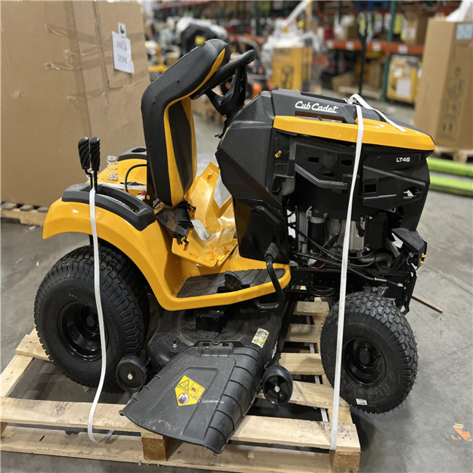 Dallas Location - As-Is Cub Cadet XT1 LT46 Lawn Tractor