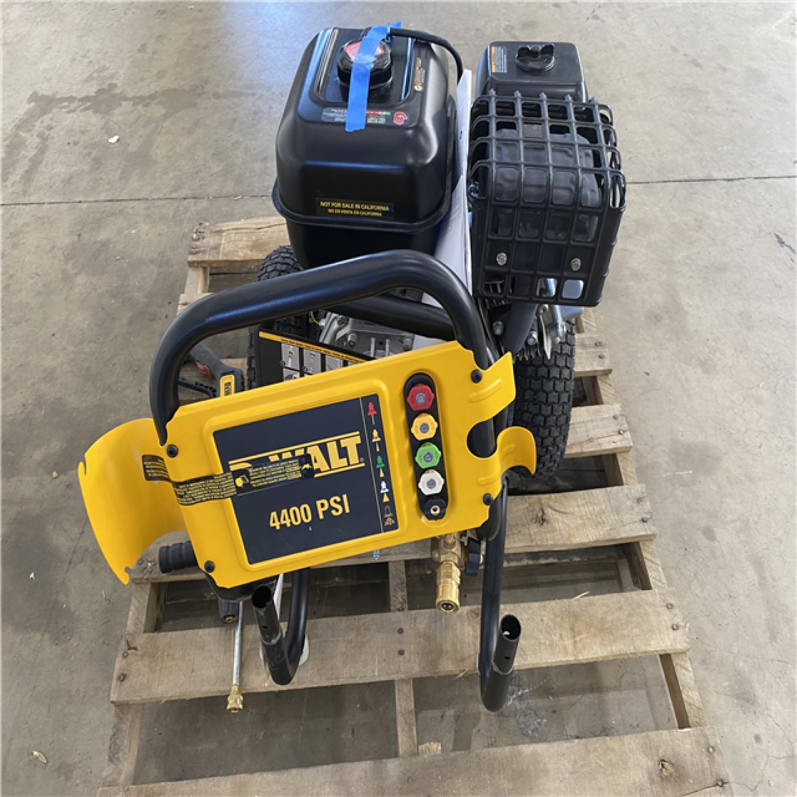 Houston Location - AS-IS Dewalt 4400 Psi 4.0 Gpm Pressure Washer