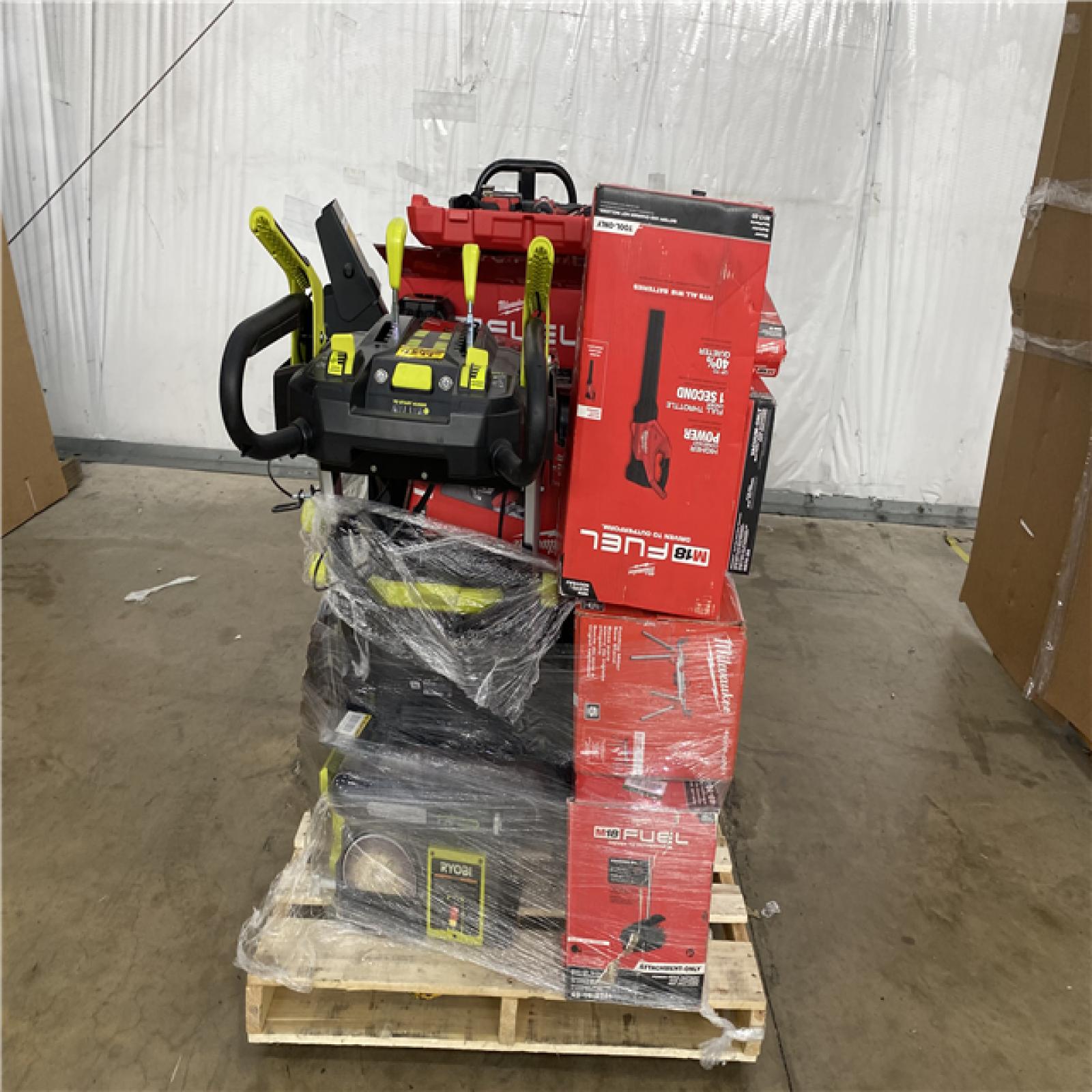 Houston Location AS IS - Tool Pallet