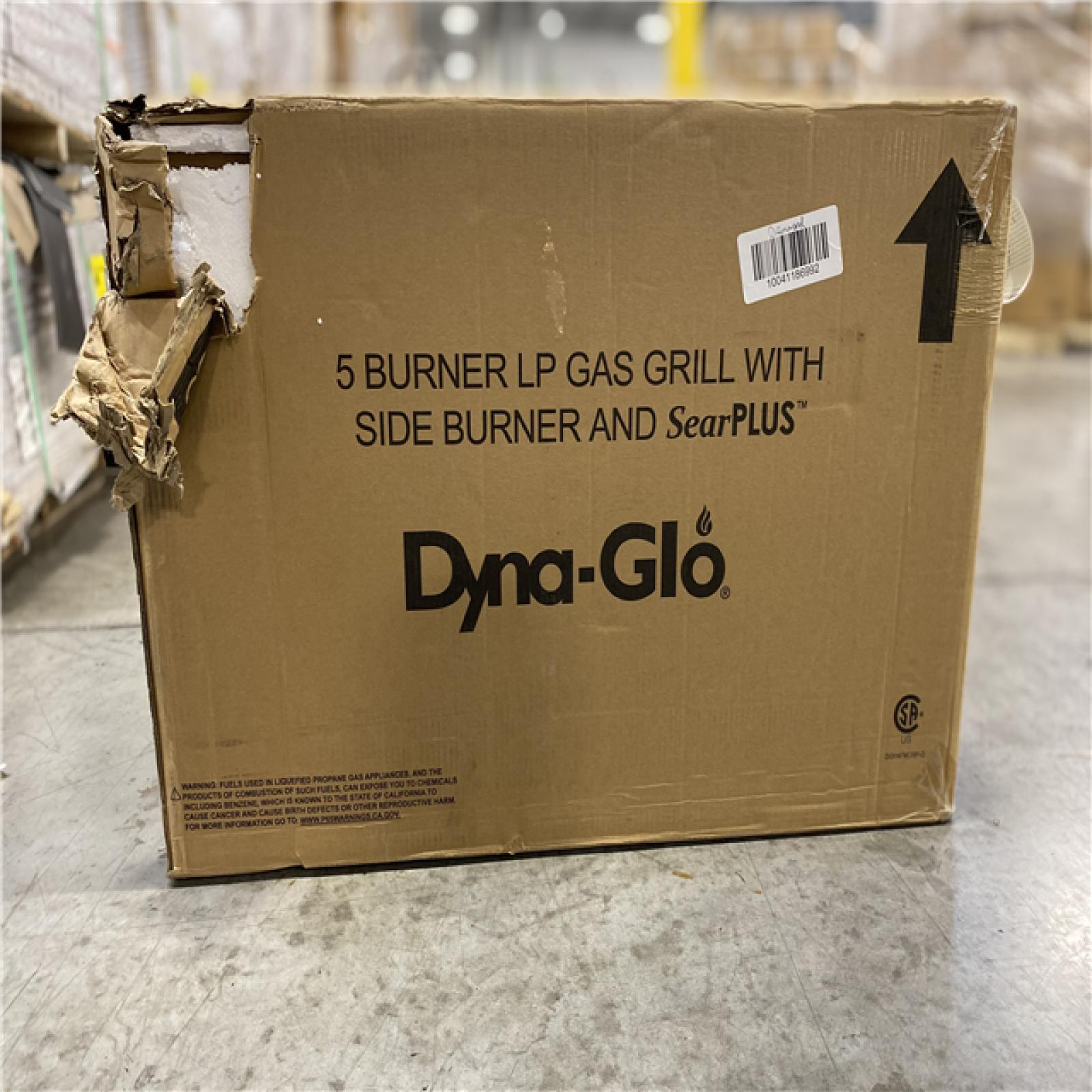 DALLAS LOCATION - Dyna-Glo 5-Burner Propane Gas Grill in Matte Black with TriVantage Multifunctional Cooking System