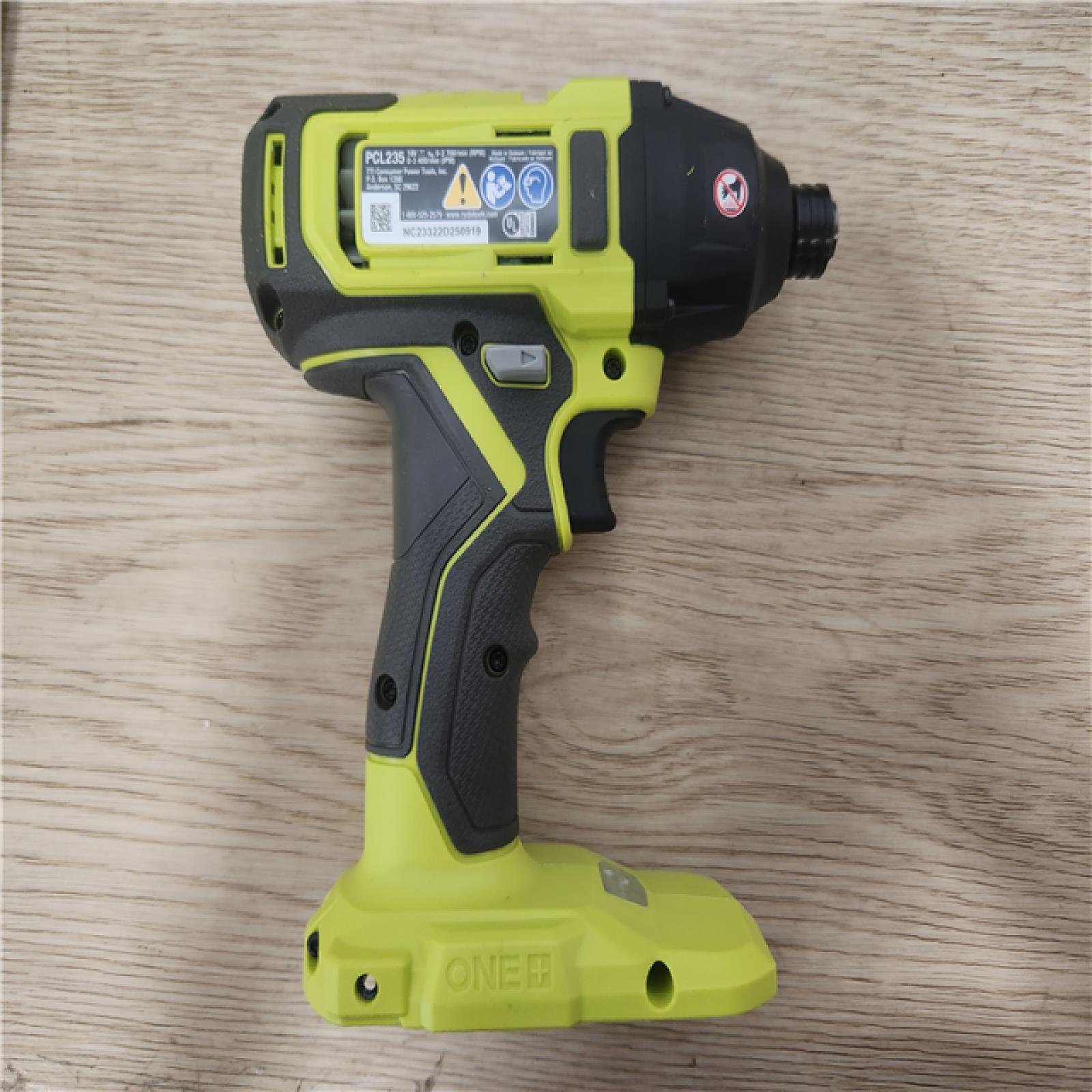 Phoenix Location RYOBI RYOBI ONE+ 18V Cordless 6-Tool Combo Kit with 1.5 Ah Battery, 4.0 Ah Battery, and Charger