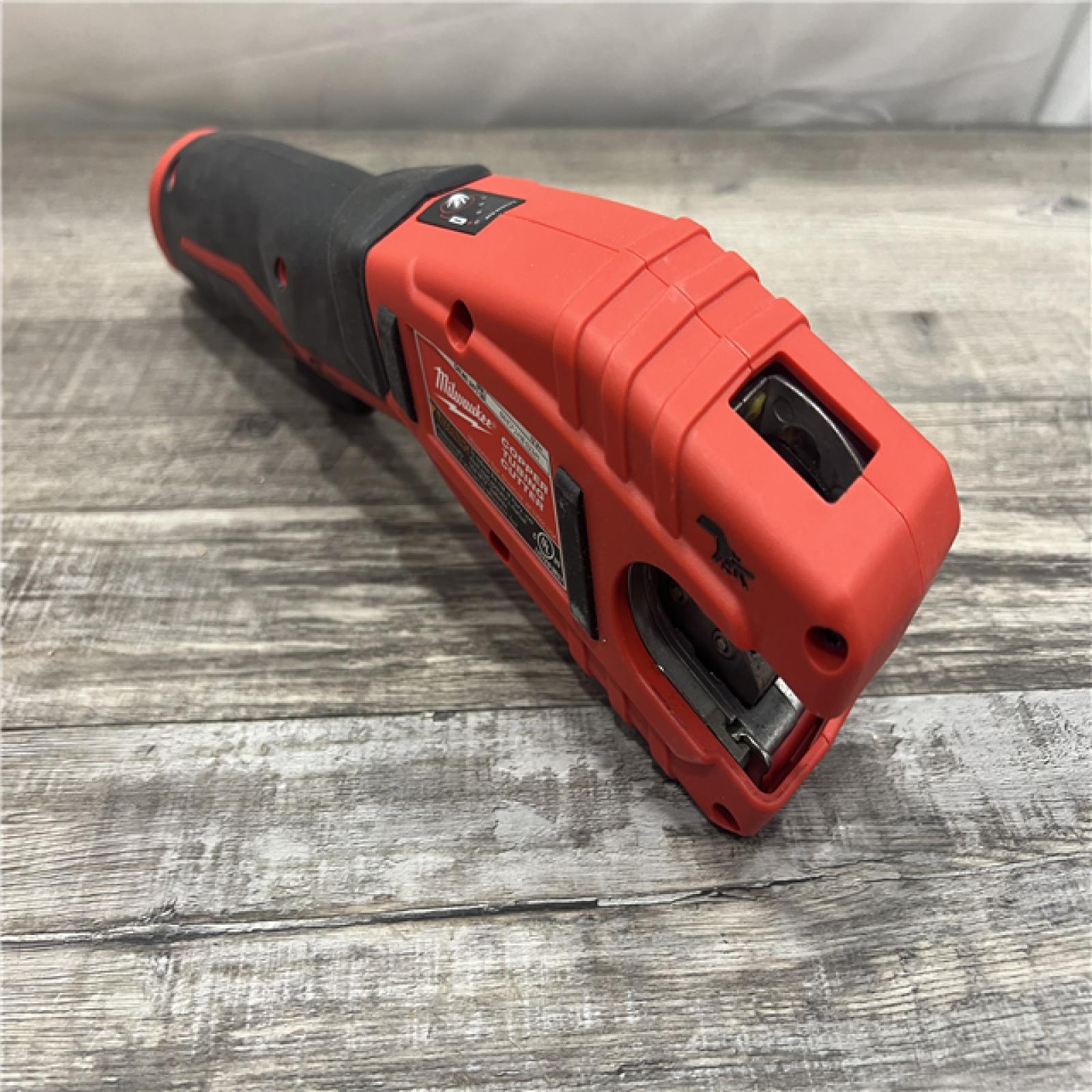 AS-IS MILWAUKEE M12 12V Lithium-Ion Cordless Copper Tubing Cutter (Tool-Only)