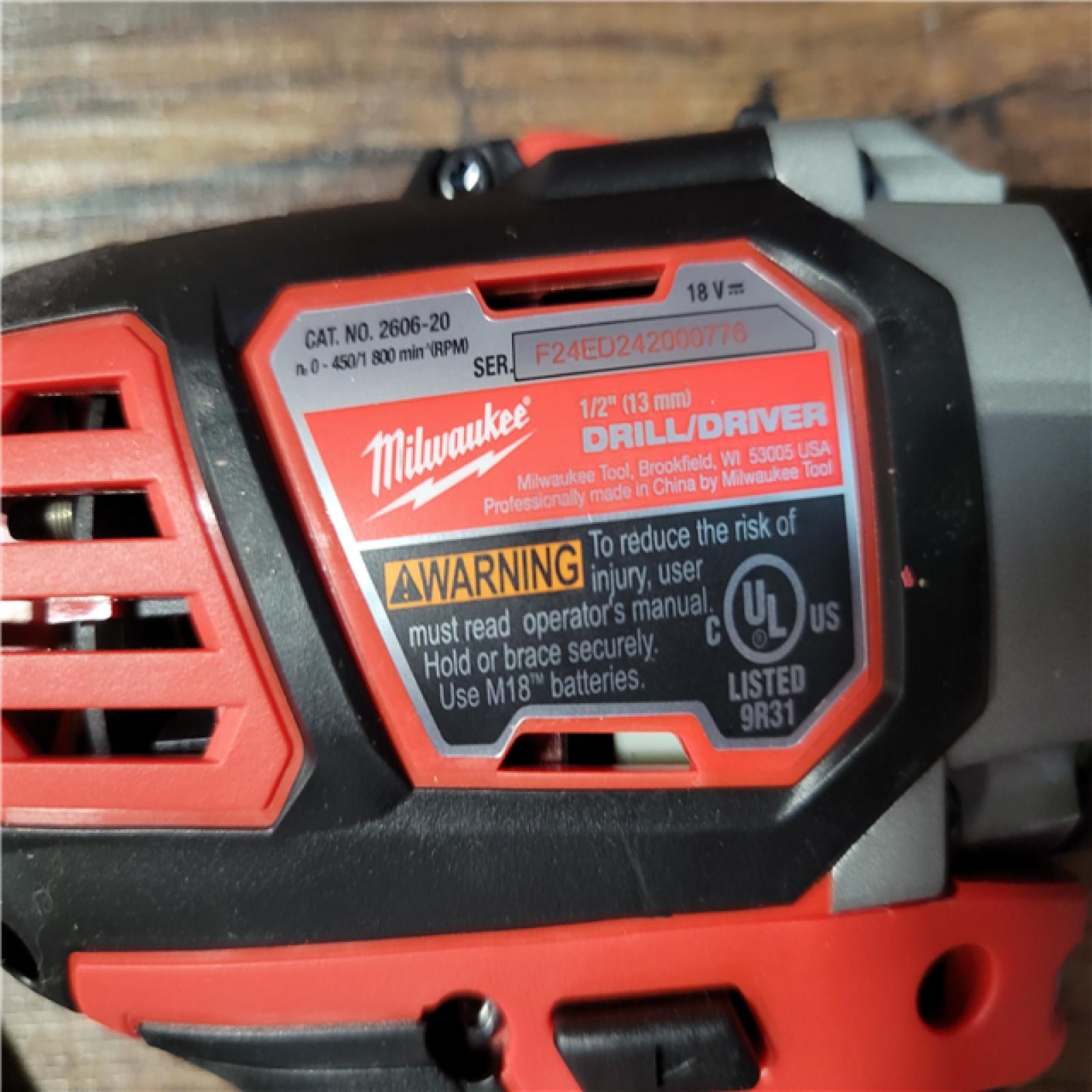 CALIFORNIA NEW MILWAUKEE M18 5-TOOL COMBO KIT (2 BATTERIES, 1 CHARGER, AND BAG INCLUDED)