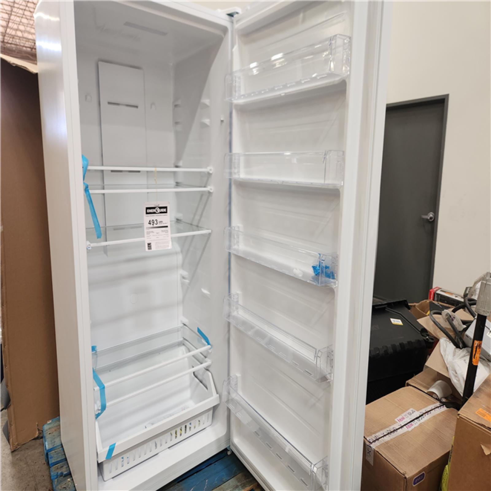 Phoenix Location KENMORE 32.76 in. 21 cu.ft. Convertible Freezer, Frost Free Upright Freezer in White Garage Ready