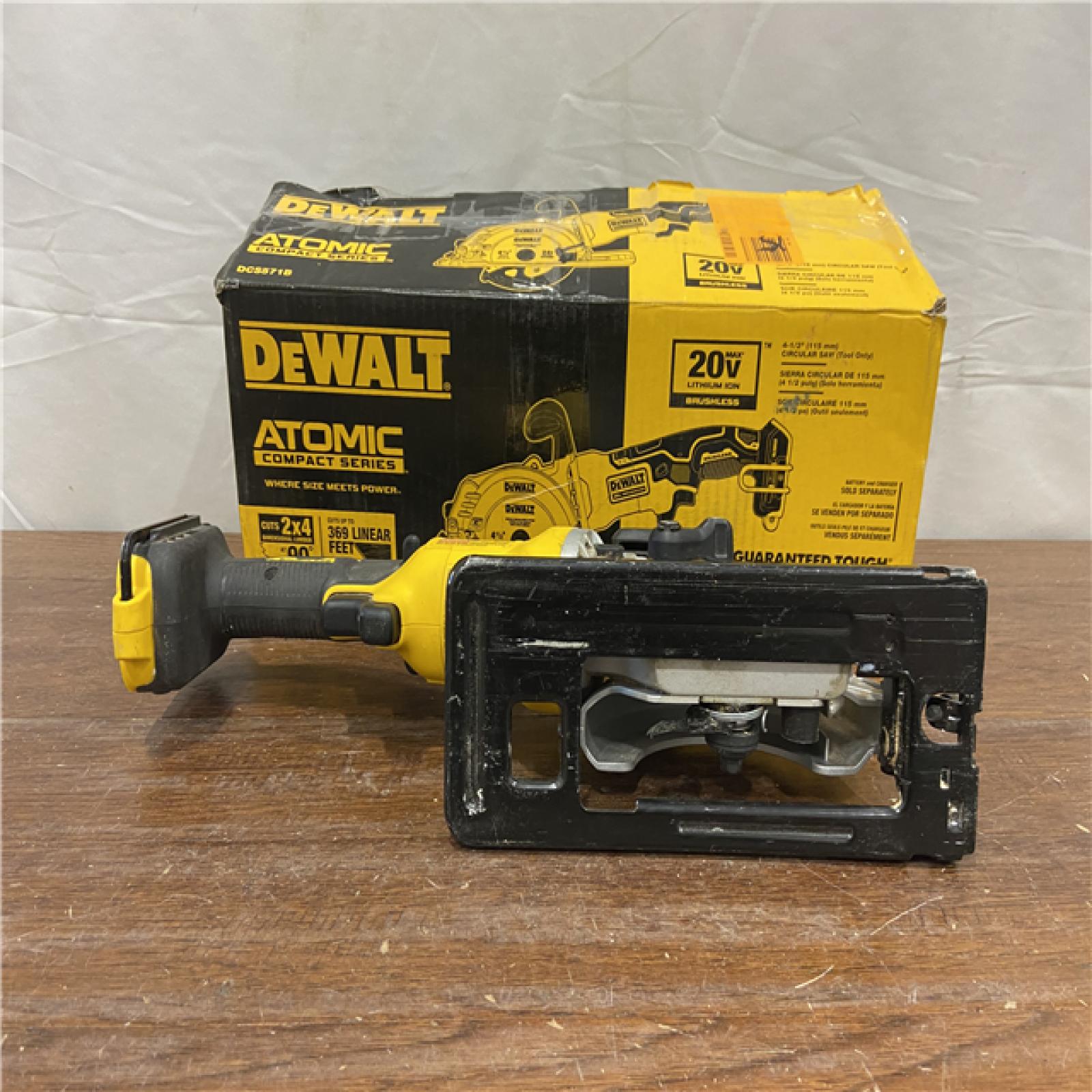 AS-IS DEWALT ATOMIC 20V MAX Cordless Brushless 4-1/2 in. Circular Saw (Tool Only)