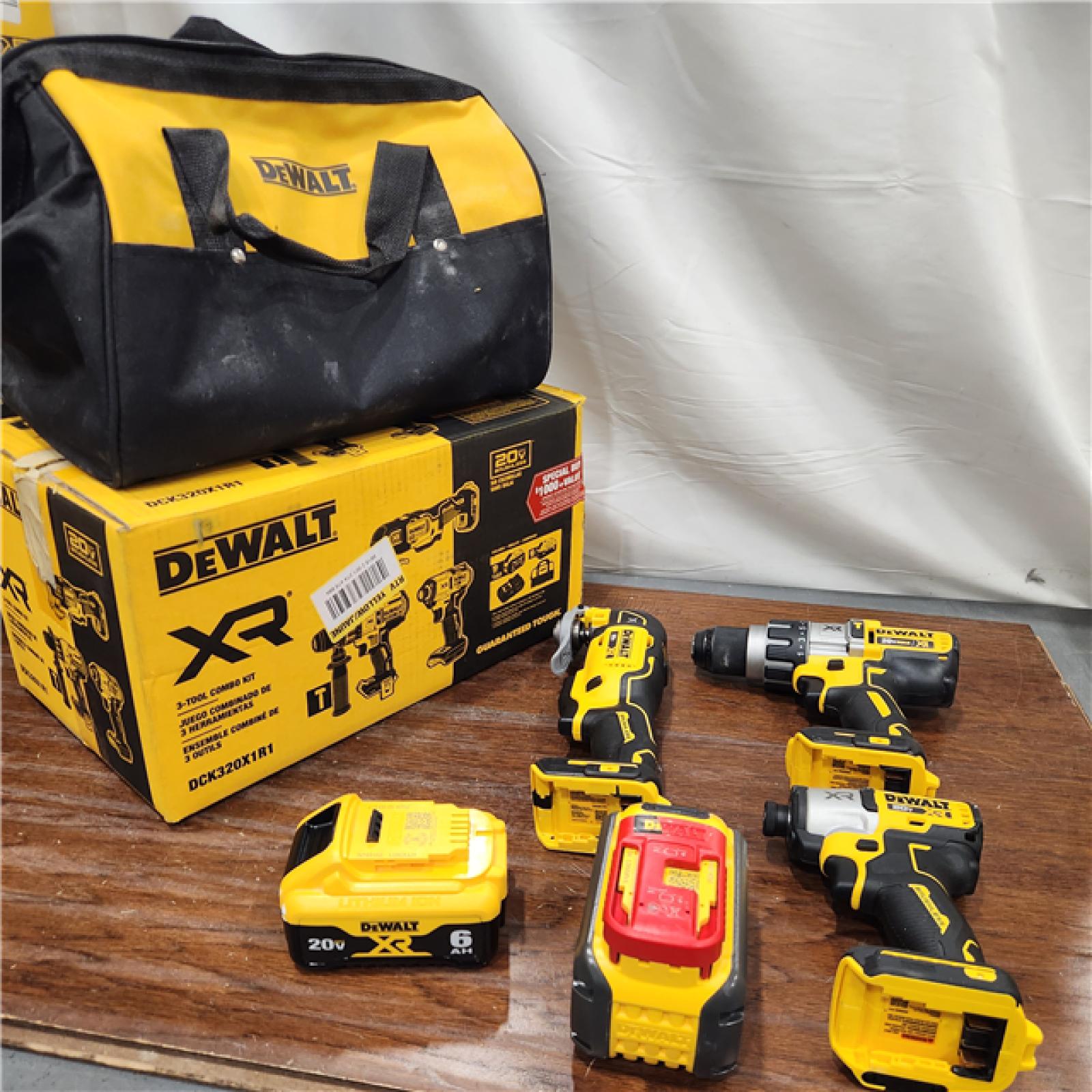 AS-IS DEWALT 20-Volt Lithium-Ion Cordless 3-Tool Combo Kit with FLEXVOLT 9 Ah and 20V 6 Ah Batteries and Charger