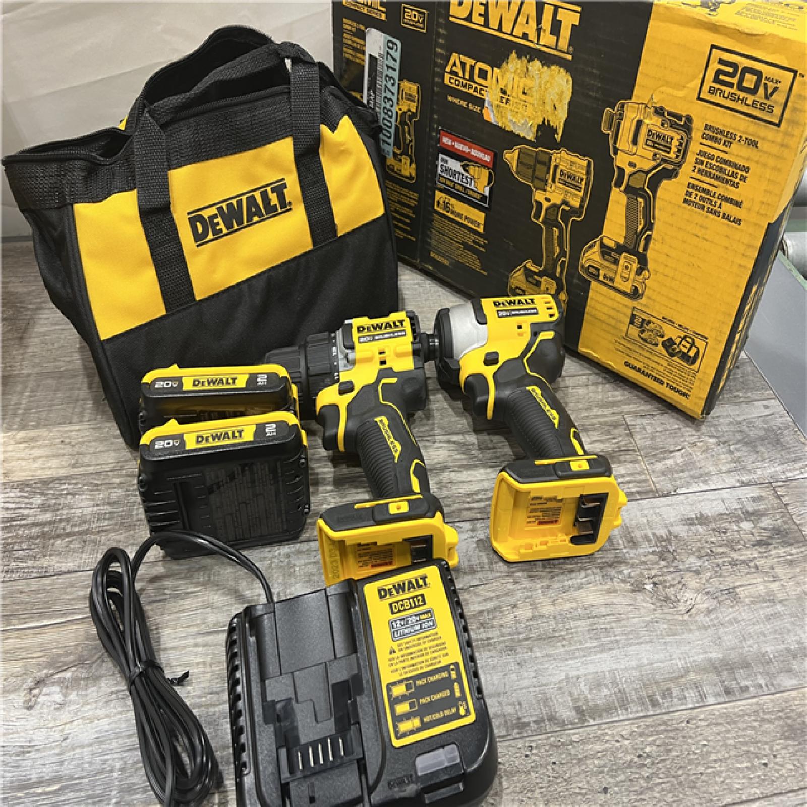 AS-IS DEWALT ATOMIC 20-Volt MAX Lithium-Ion Cordless Combo Kit (2-Tool) with (2) 2.0Ah Batteries, Charger and Bag