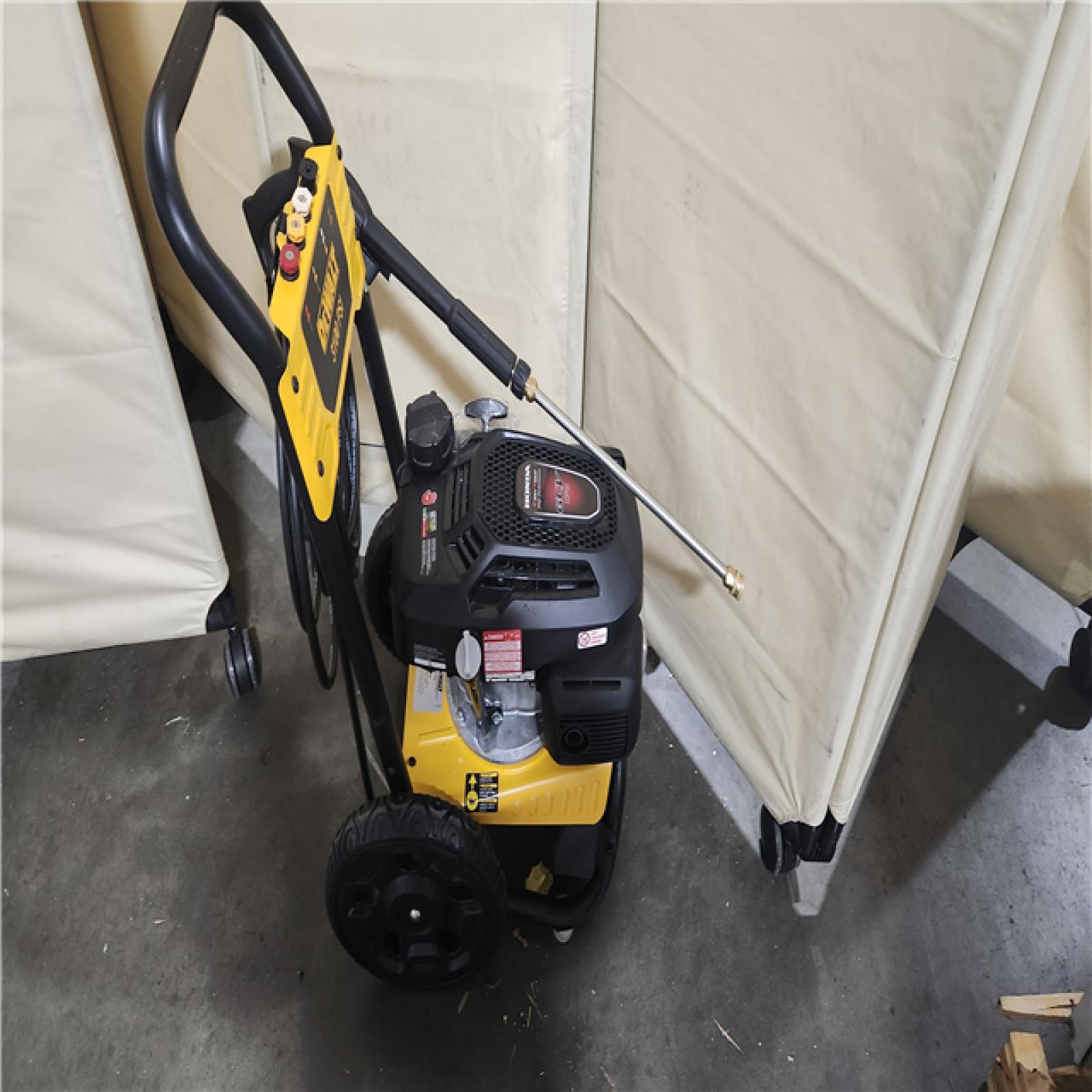 California AS-IS Dewalt 3100 PSI Pressure Washer W/ Honda Easy start GCV 170 Motor