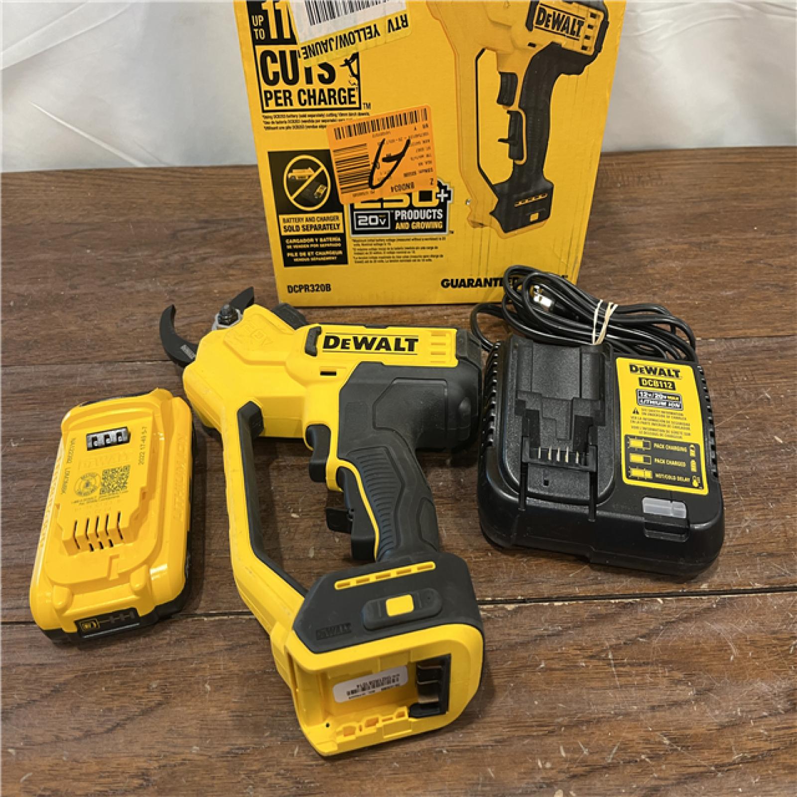 AS-ISDeWalt Cordless Pruner