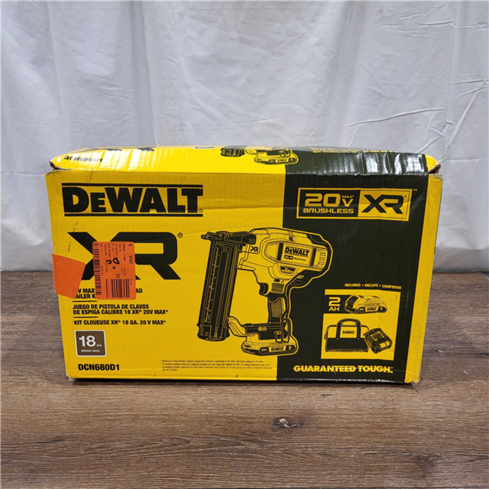 AS-IS DEWALT 20V MAX XR 18 Gauge Brad Nailer Kit