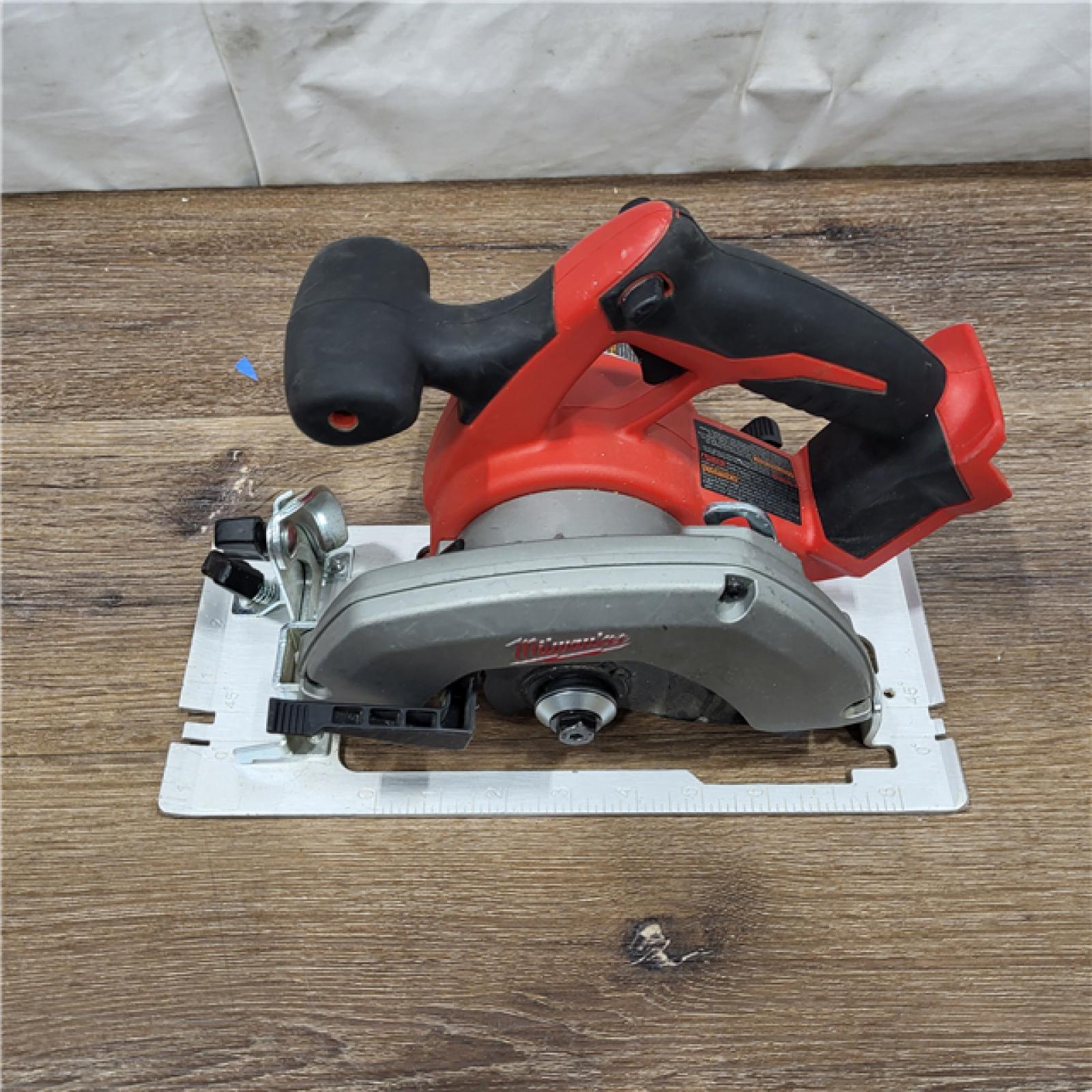 AS-IS Milwaukee 2830-20 Rear Handle Circular Saw M18 FUEL 7-1/4  Cordless Brushless Tool Only