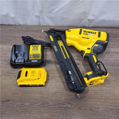 AS-IS DEWALT 20V MAX XR 15 Ga. Cordless 34 Deg Nailer 20 V