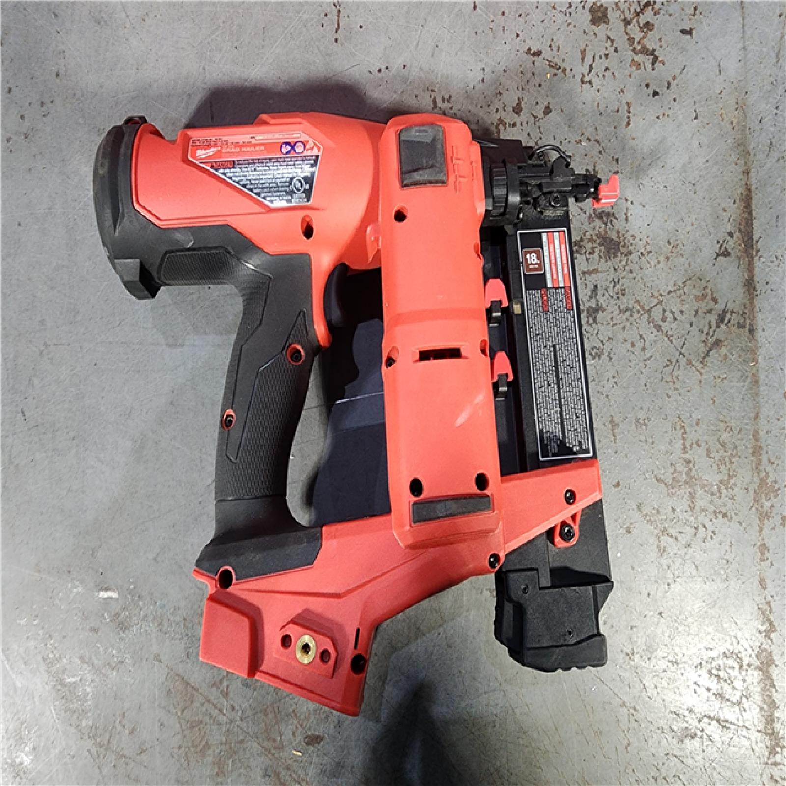 HOUSTON LOCATION - AS-IS Milwaukee M18 Fuel 18V Brushless 18-Gauge Brad Nailer 2746-20 (Bare Tool)