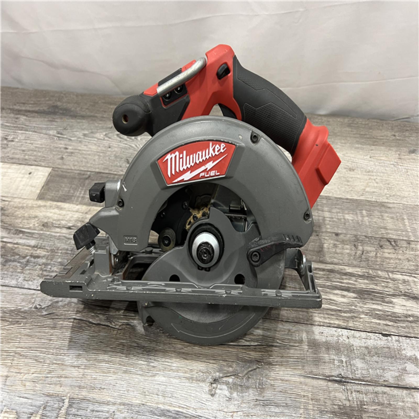 AS-IS Milwaukee M18 Fuel 6-1/2-Inch Circular Saw Bare Tool  2730-20