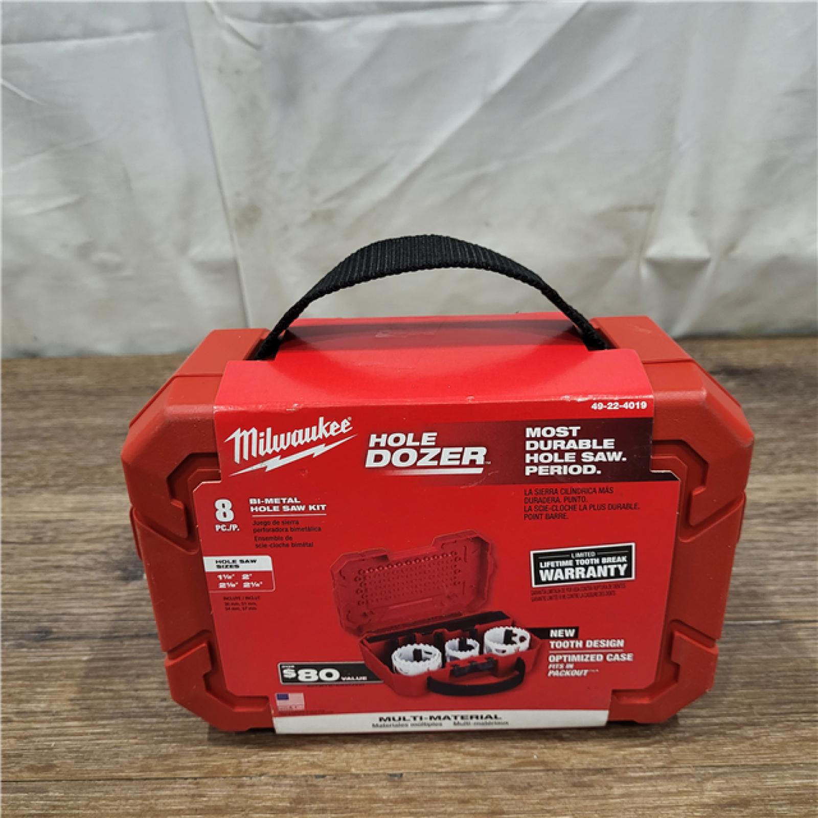 NEW!  Milwaukee Hole Dozer Bi-Metal Hole Saw Kit (8-Piece)