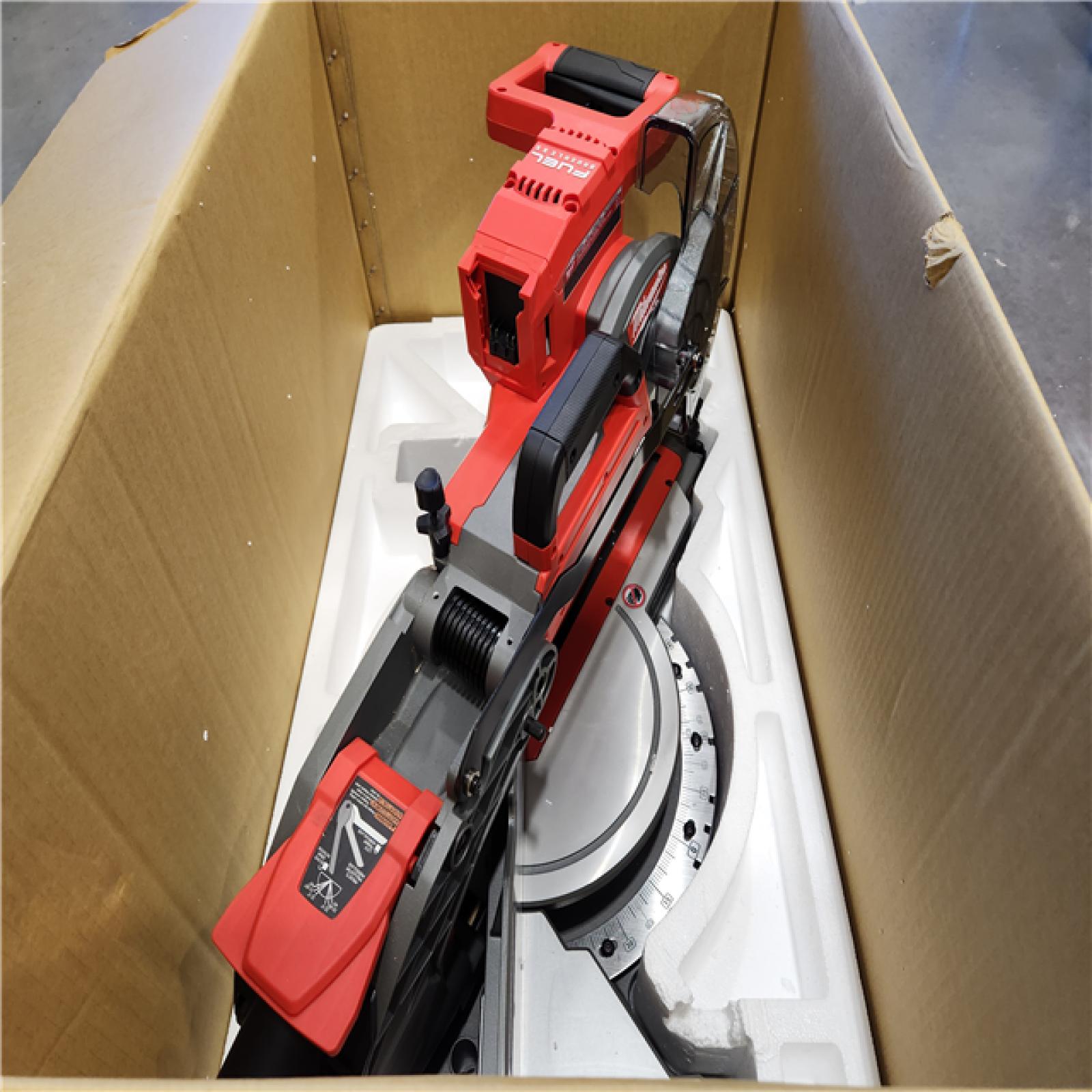 AS-IS Milwaukee M18 FUEL Cordless Brushless Dual-Bevel Sliding Compound 10 in. Miter Saw Kit