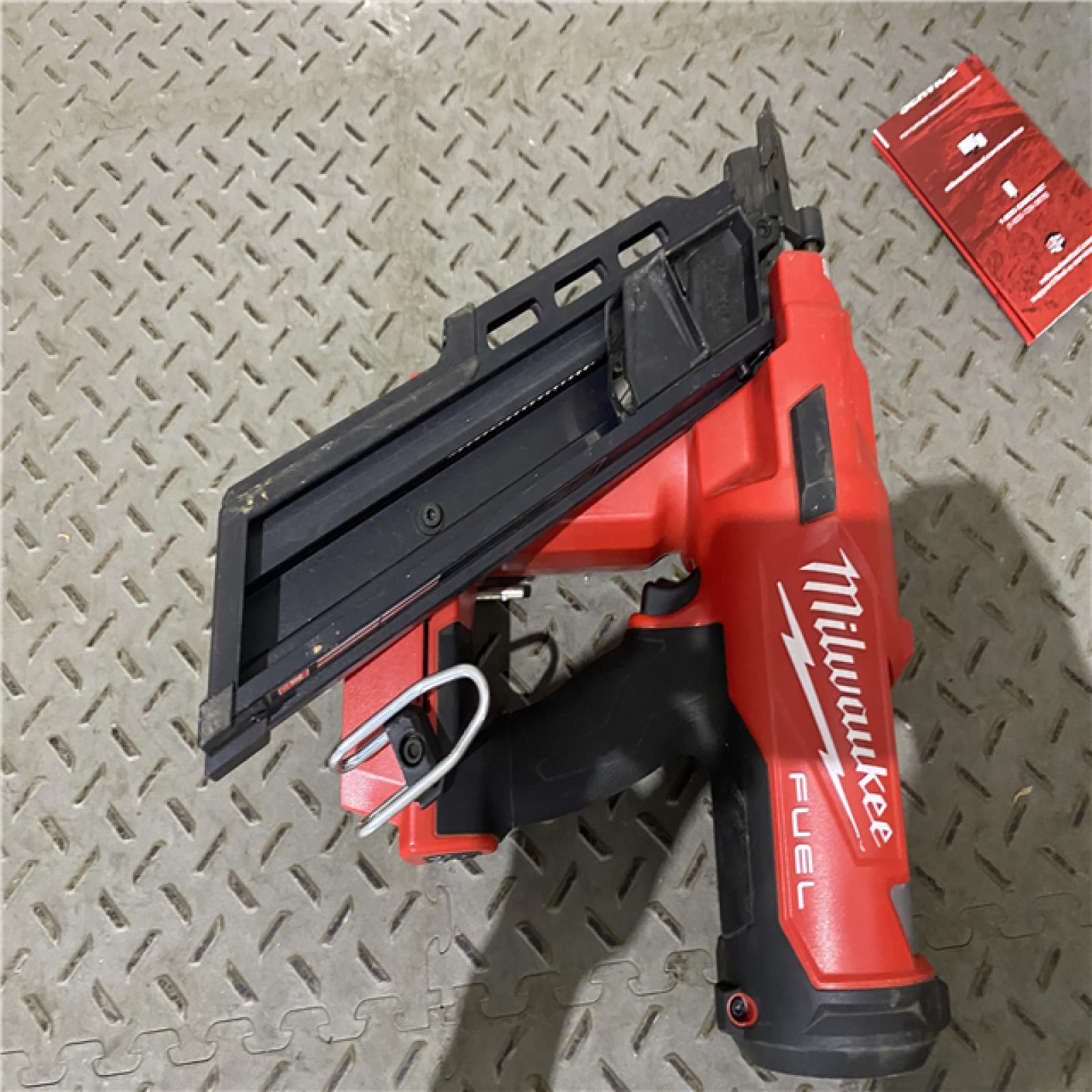 Houston location AS-IS MILWAUKEE M18 FUEL 3-1/2 in. 18-Volt 30-Degree Lithium-Ion Brushless Cordless Framing Nailer (Tool-Only)