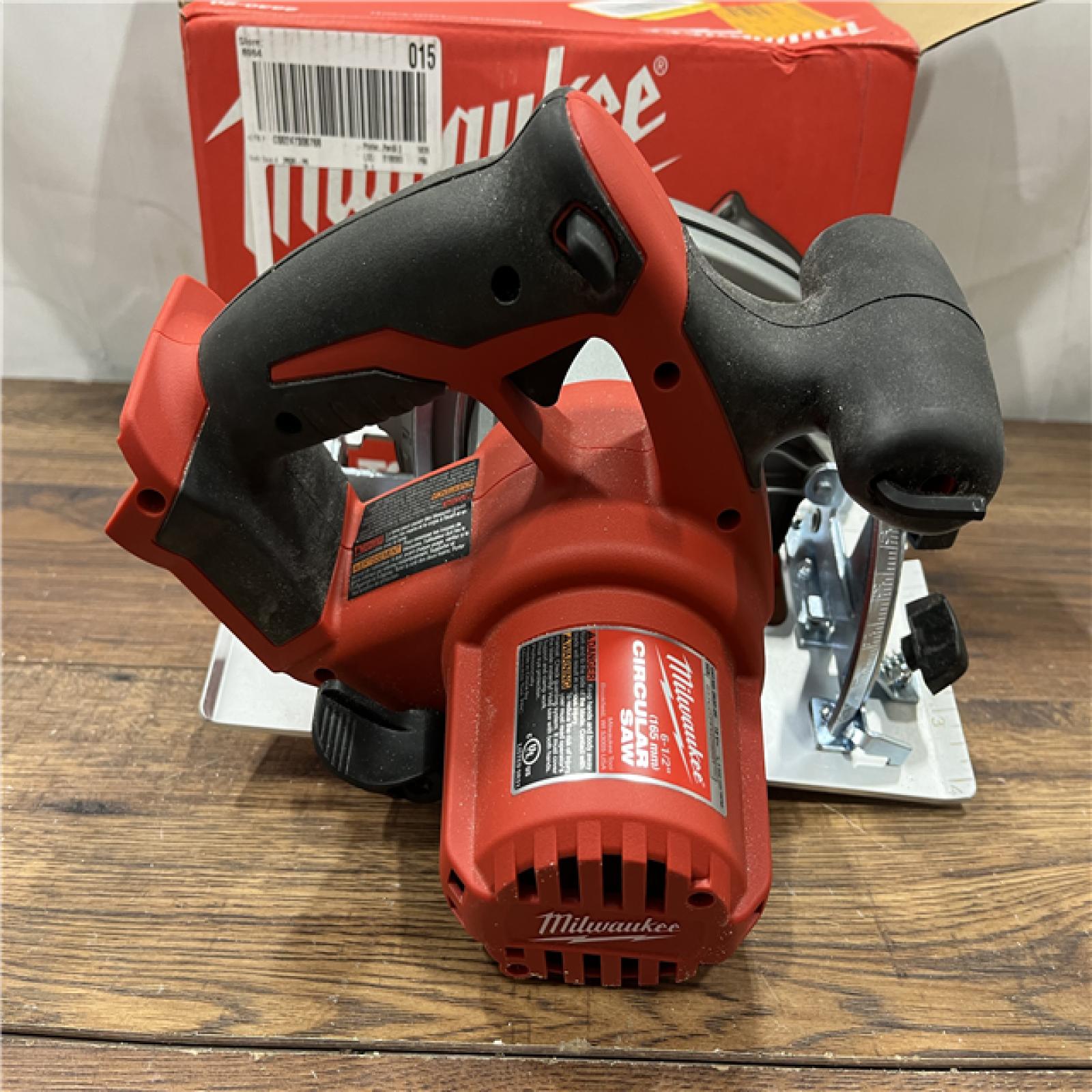 AS IS Milwaukee 2630-20 M18 Cordless 6-1/2 Circular Saw Bare Tool Only - All