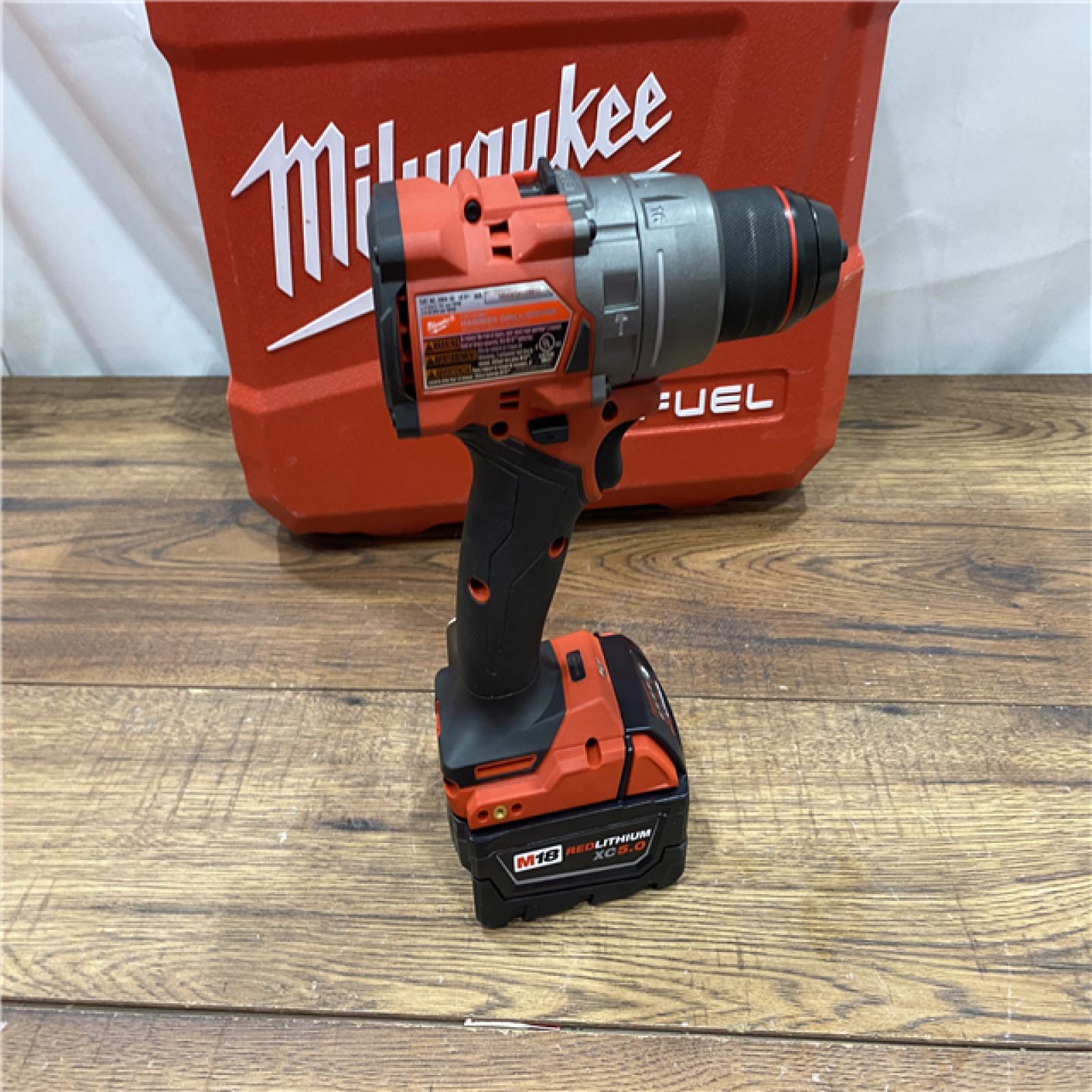 AS-IS Milwaukee 2904-22 Hammer Drill Driver Kit with Batteries  Charger & Tool Case  Red