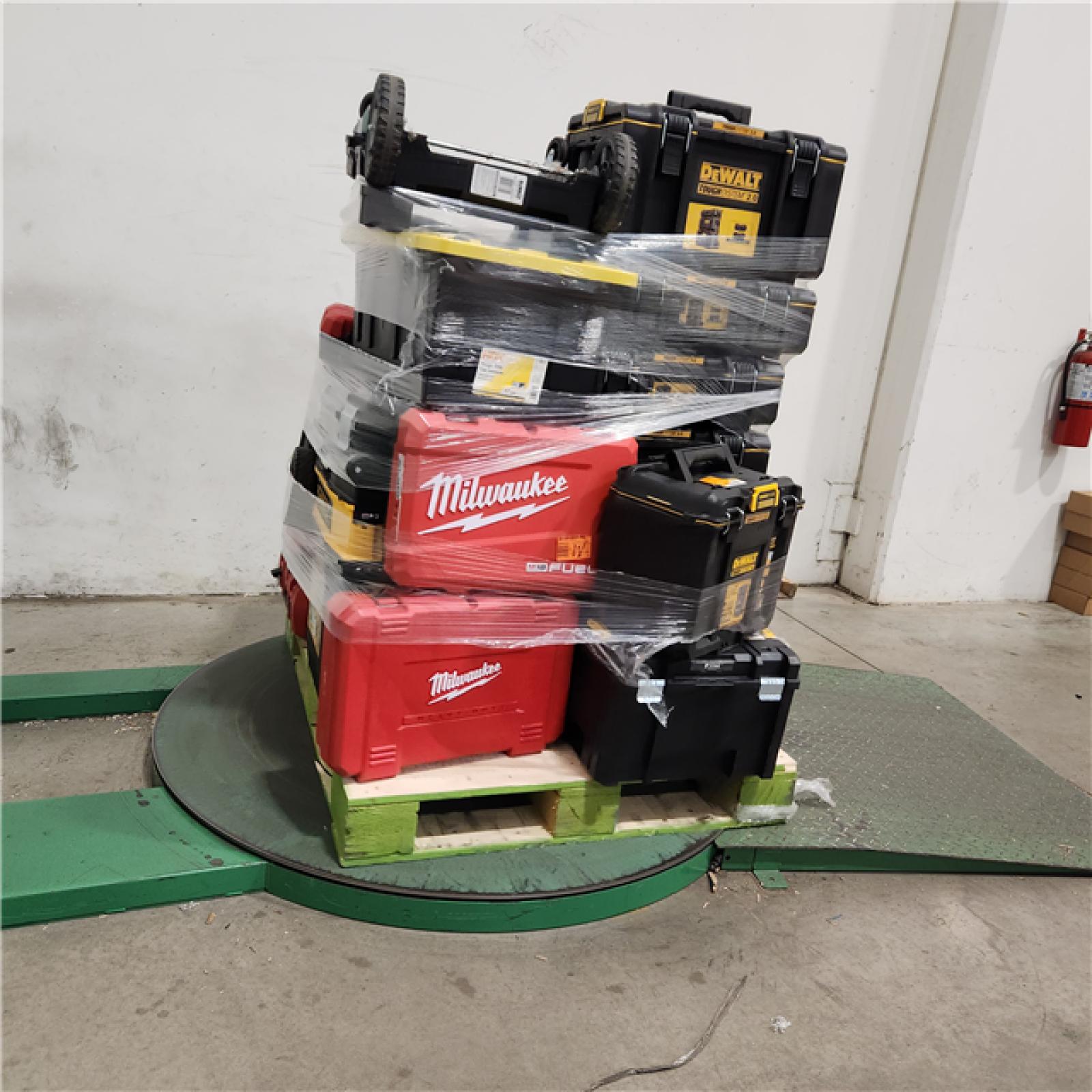 Dallas Location - As-Is Empty Case Tool Pallet