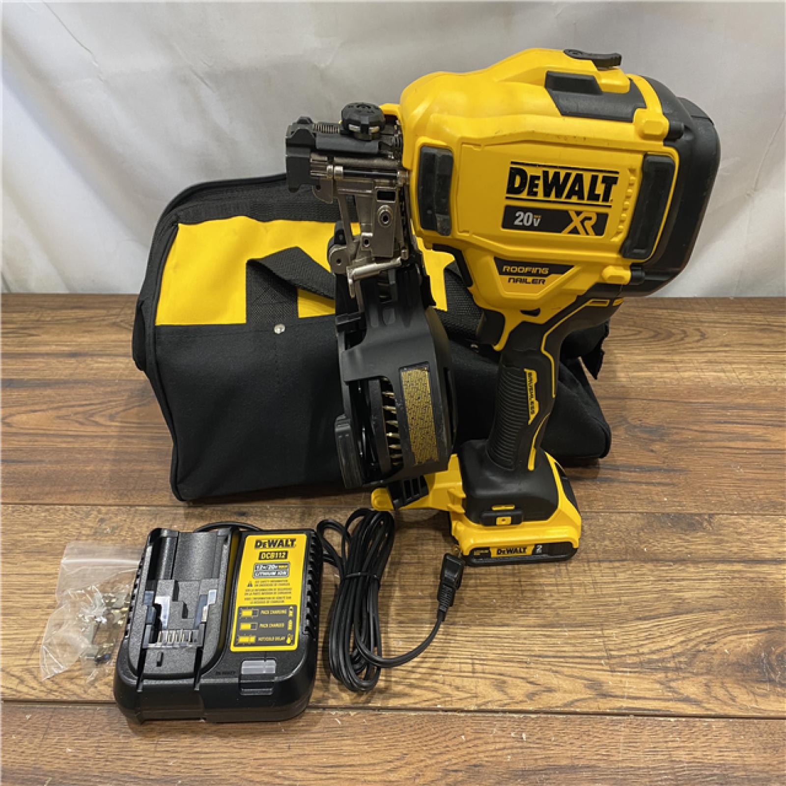 AS IS DEWALT 2007898 Roofing Nailer Cordless