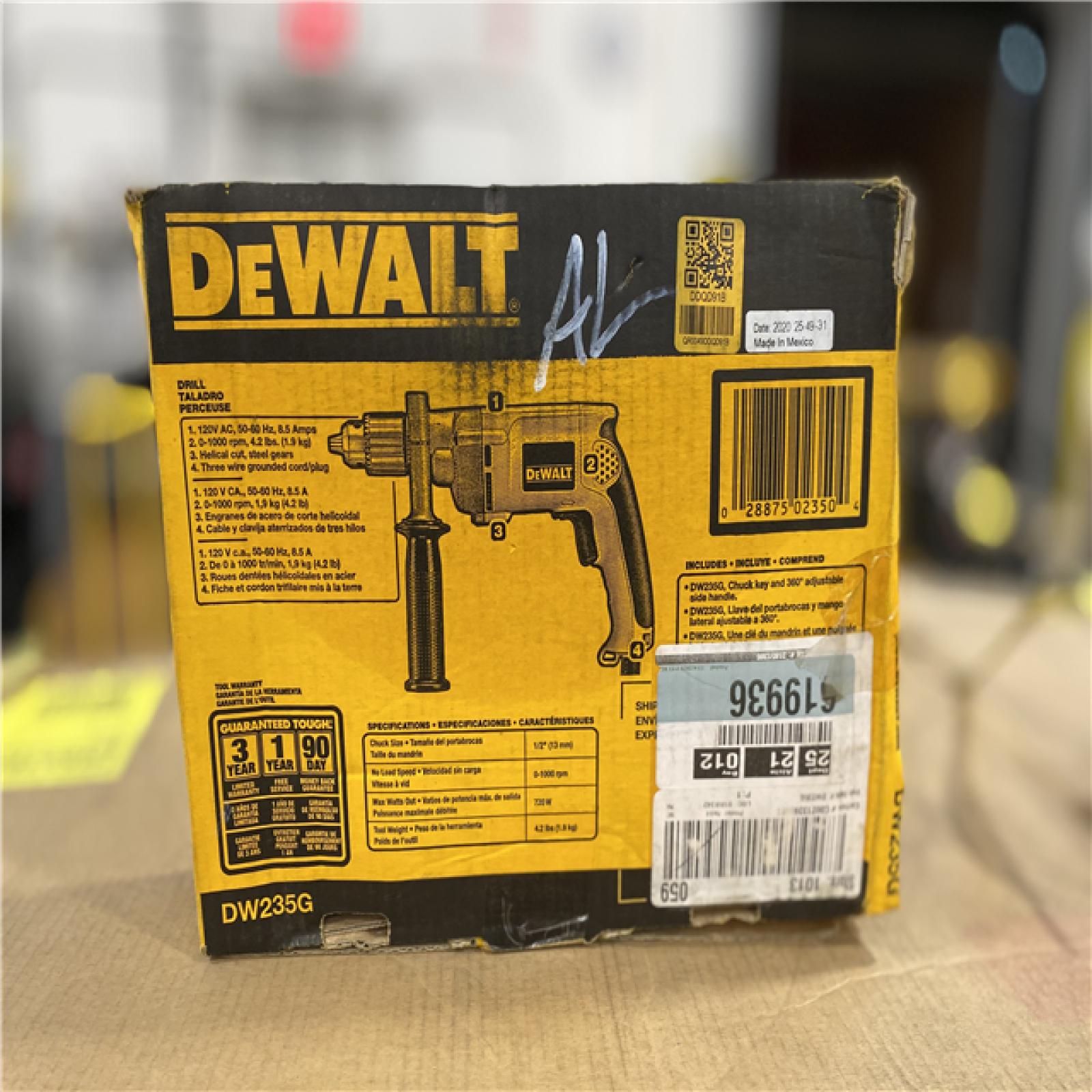 NEW! - DEWALT 7.8 Amp Corded 1/2 in. Variable Speed Reversing Drill