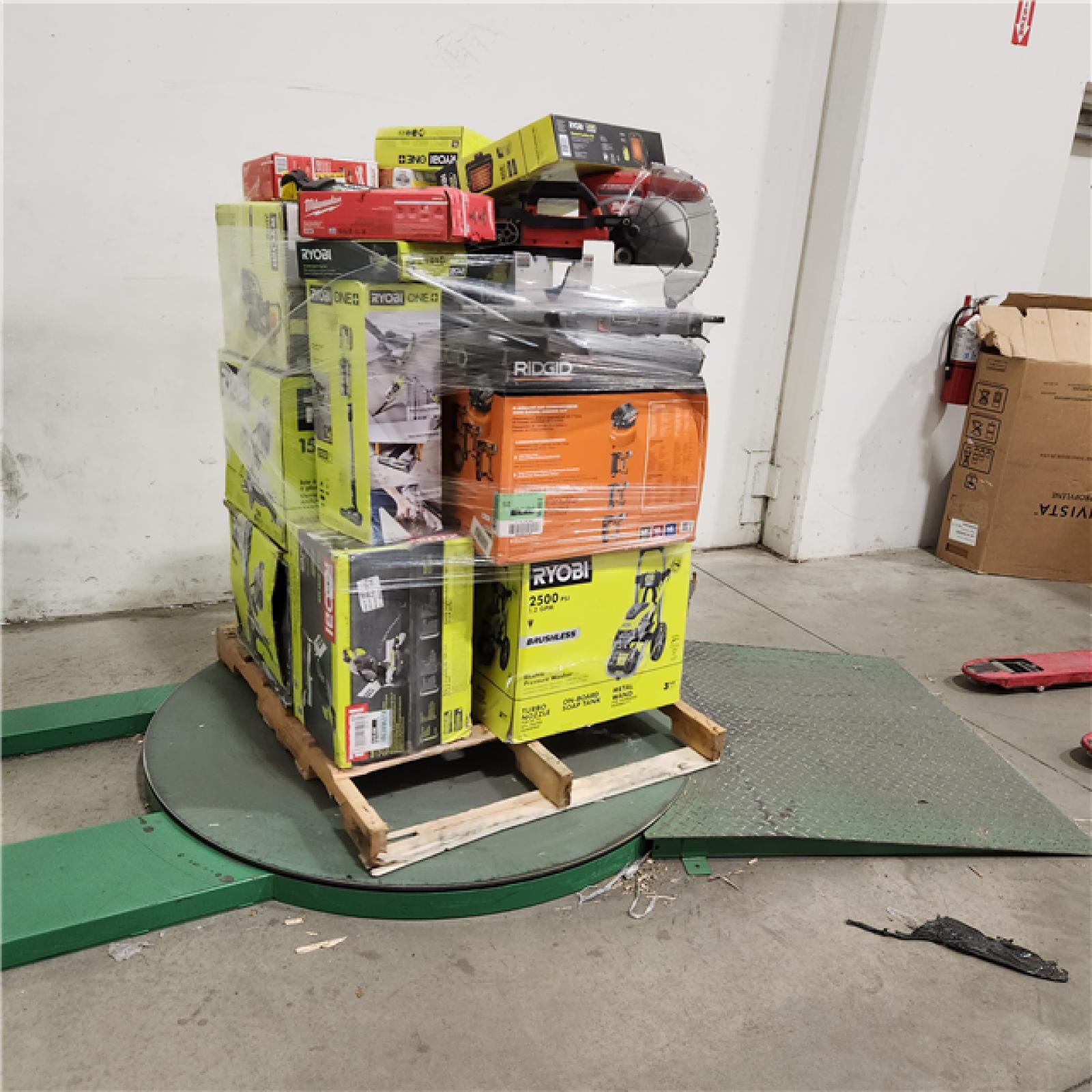 Dallas Location - As-Is Tool Pallet