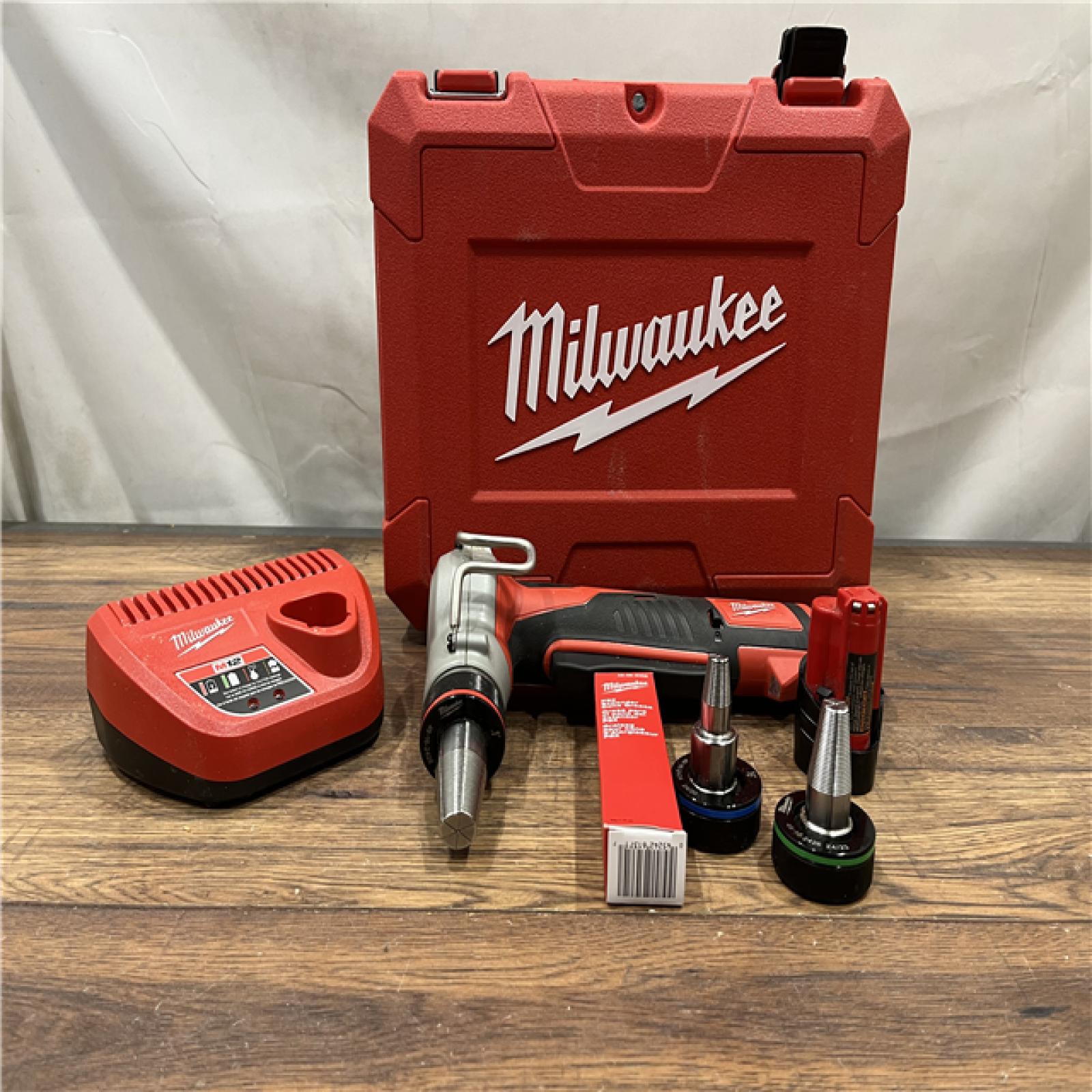 AS-IS MILWAUKEE M12 12-Volt Lithium-Ion Cordless PEX Expansion Tool Kit with (2) 1.5 Ah Batteries, (3) Expansion Heads and Hard Case