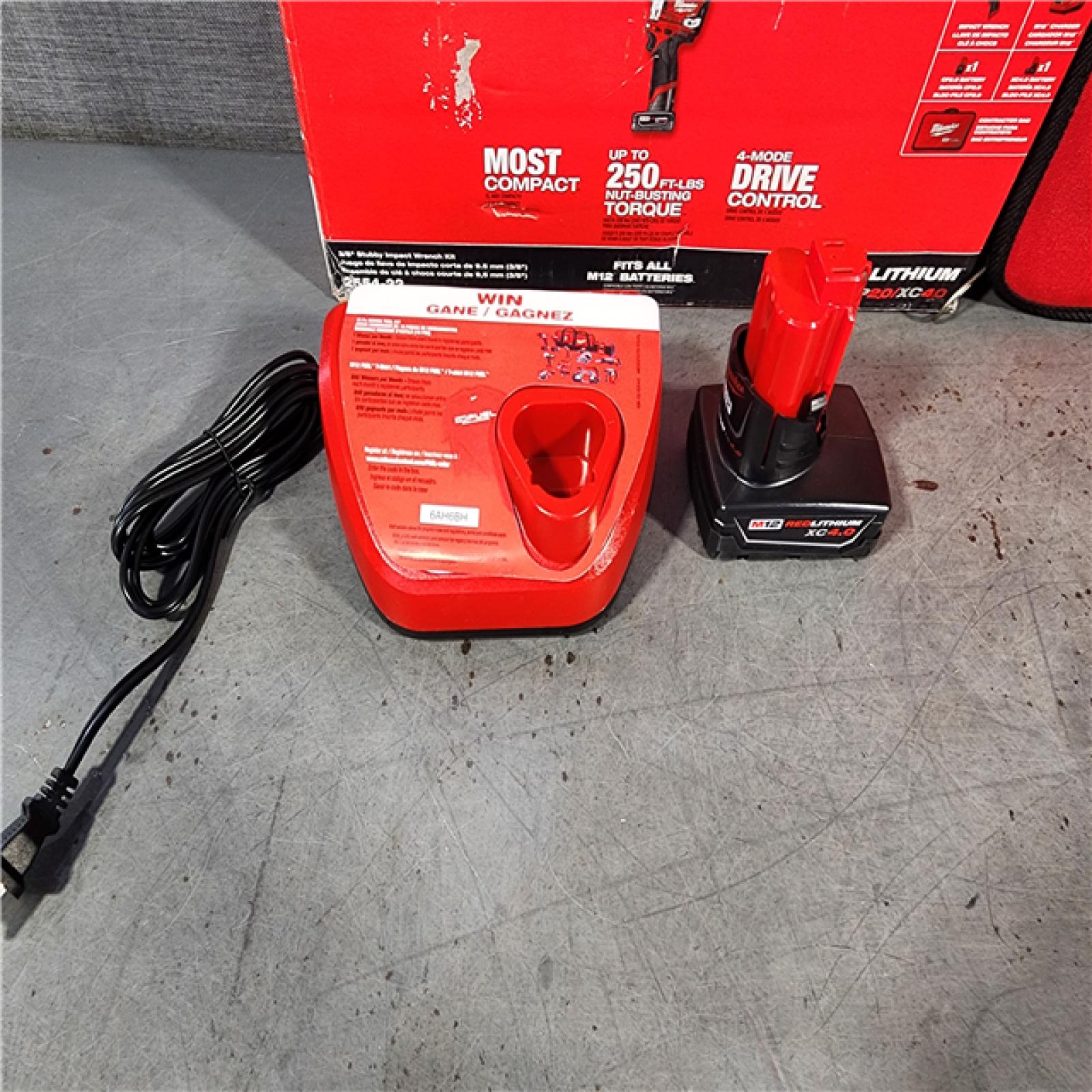 HOUSTON LOCATION - AS-IS (APPEARS LIKE NEW) Milwaukee 2554-22 M12 FUEL Stubby 3/8 in. Impact Wrench Kit