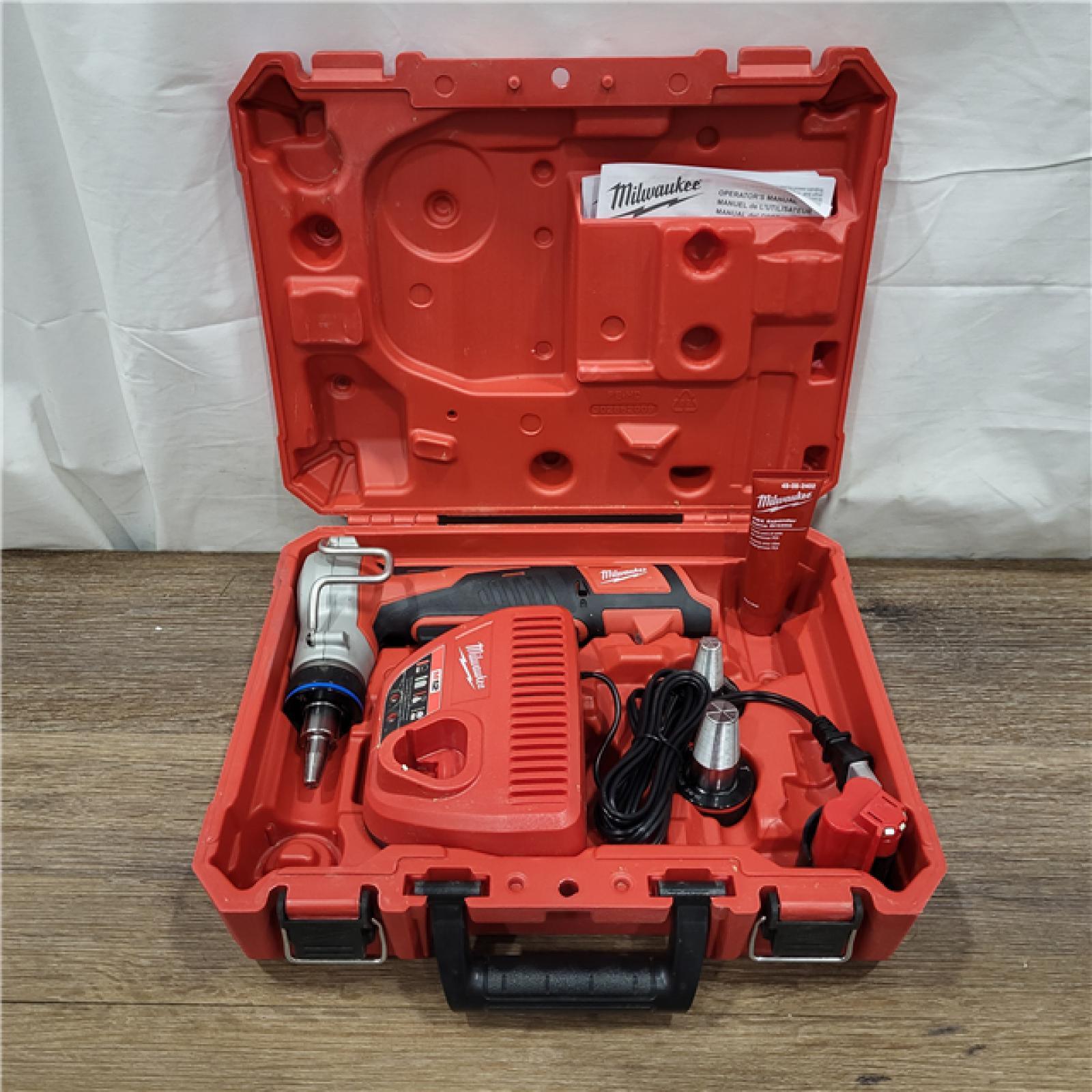 AS-IS M12 12-Volt Lithium-Ion Cordless PEX Expansion Tool Kit with (2) 1.5 Ah Batteries, (3) Expansion Heads and Hard Case