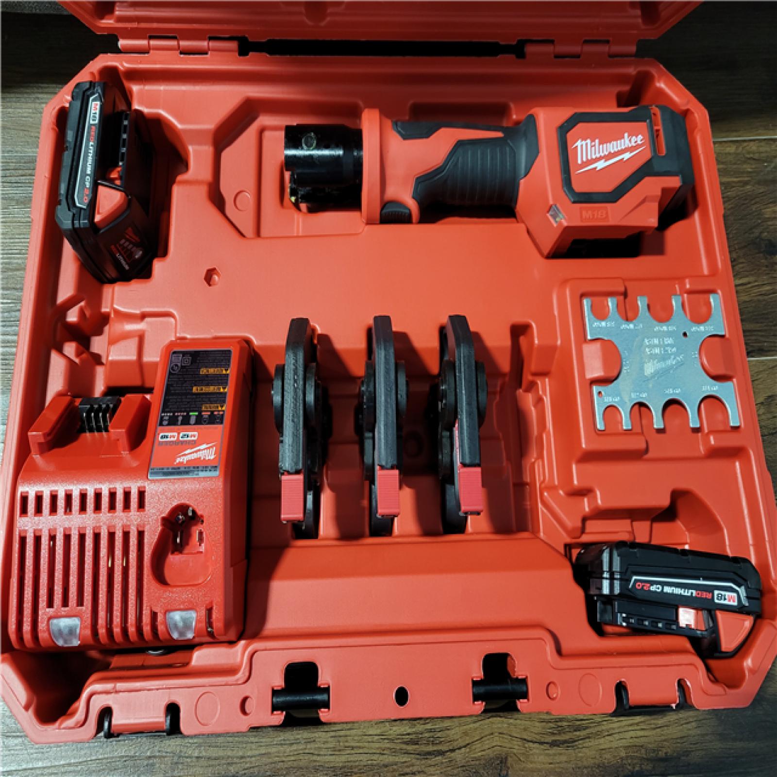 CALIFORNIA AS-IS MILWAUKEE M18 SHORT THROW PRESS TOOL