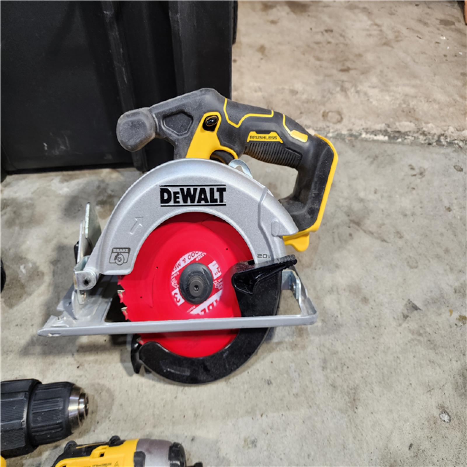 HOUSTON LOCATION - AS-IS Dewalt 20-Volt MAX ToughSystem Lithium-Ion 6-Tool Cordless Combo Kit