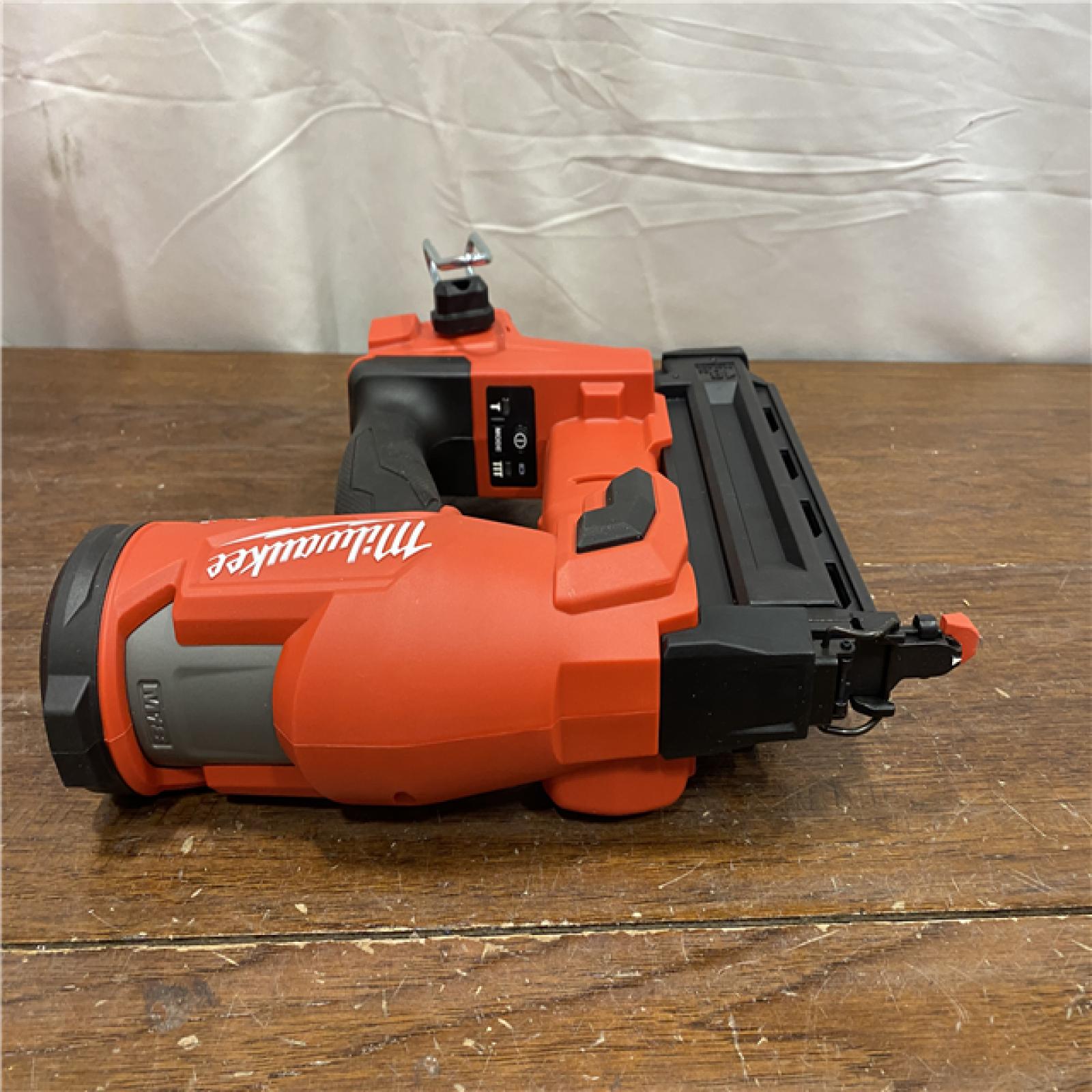 AS-ISMilwaukee M18 Fuel 18V Brushless 18-Gauge Brad Nailer 2746-20 (Bare Tool)