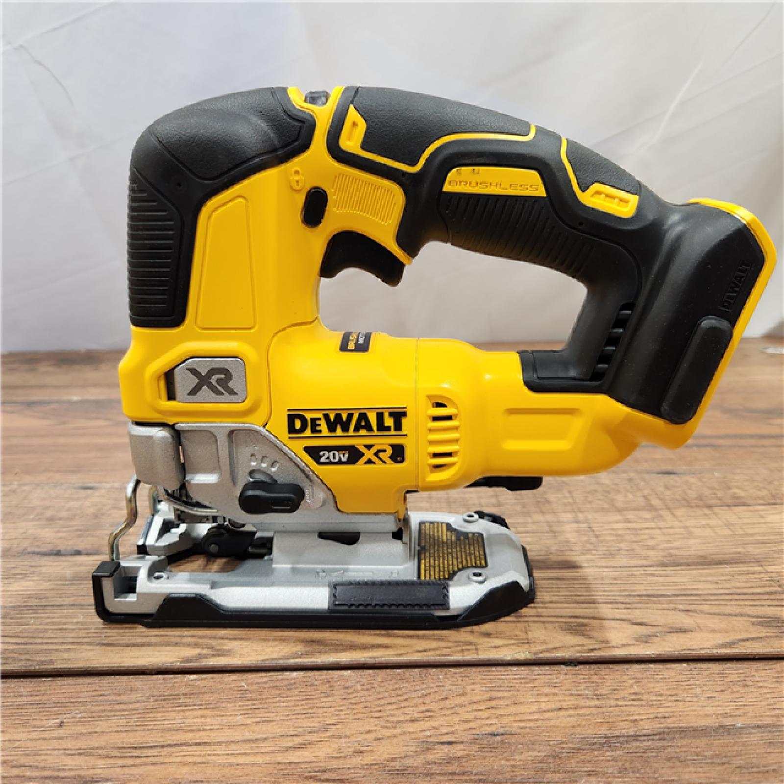 AS-IS 20V MAX XR Cordless Brushless Jigsaw (Tool Only)